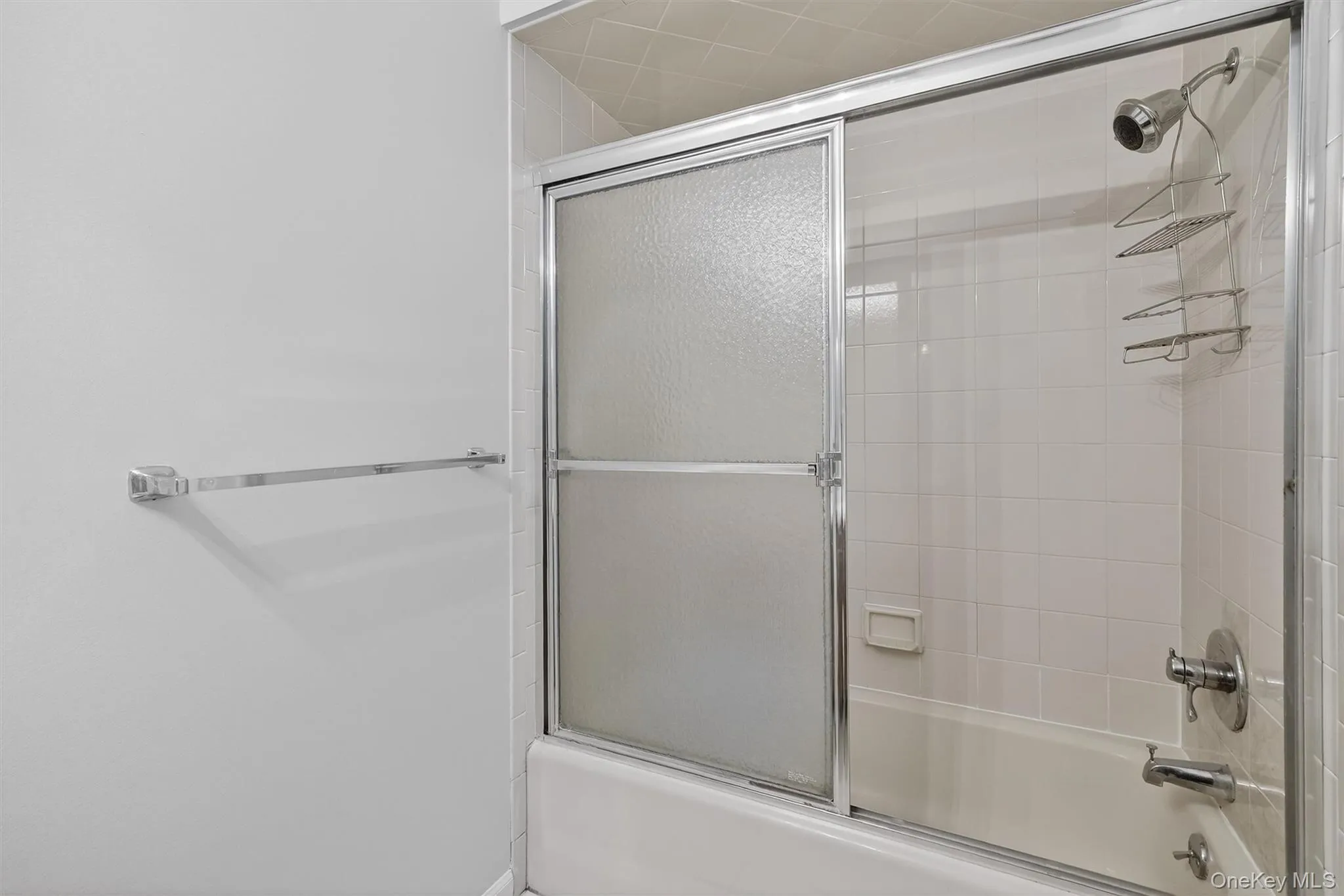 2003 Regent, Mount Kisco, NY, 2 Bedrooms Bedrooms, 5 Rooms Rooms,2 BathroomsBathrooms,Residential Lease,For Rent,Regent,0,965442 2003 Regent, Mount Kisco, NY, 2 Bedrooms Bedrooms, 5 Rooms Rooms,2 BathroomsBathrooms,Residential Lease,For Rent,Regent,0,965442