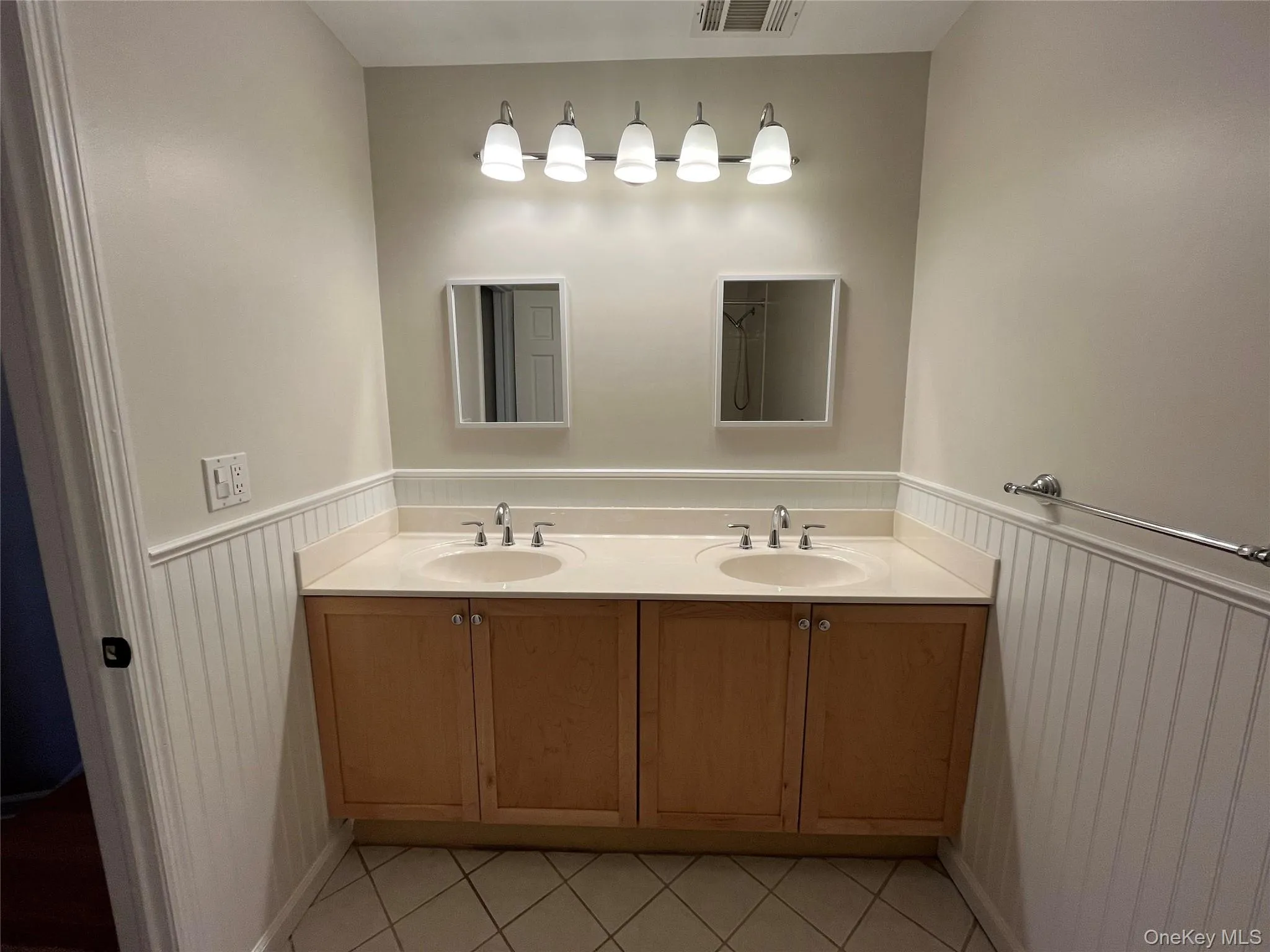 11 Wildwood Road, Bedford, NY, 2 Bedrooms Bedrooms, 5 Rooms Rooms,2 BathroomsBathrooms,Residential Lease,For Rent,Wildwood,0,965444 11 Wildwood Road, Bedford, NY, 2 Bedrooms Bedrooms, 5 Rooms Rooms,2 BathroomsBathrooms,Residential Lease,For Rent,Wildwood,0,965444