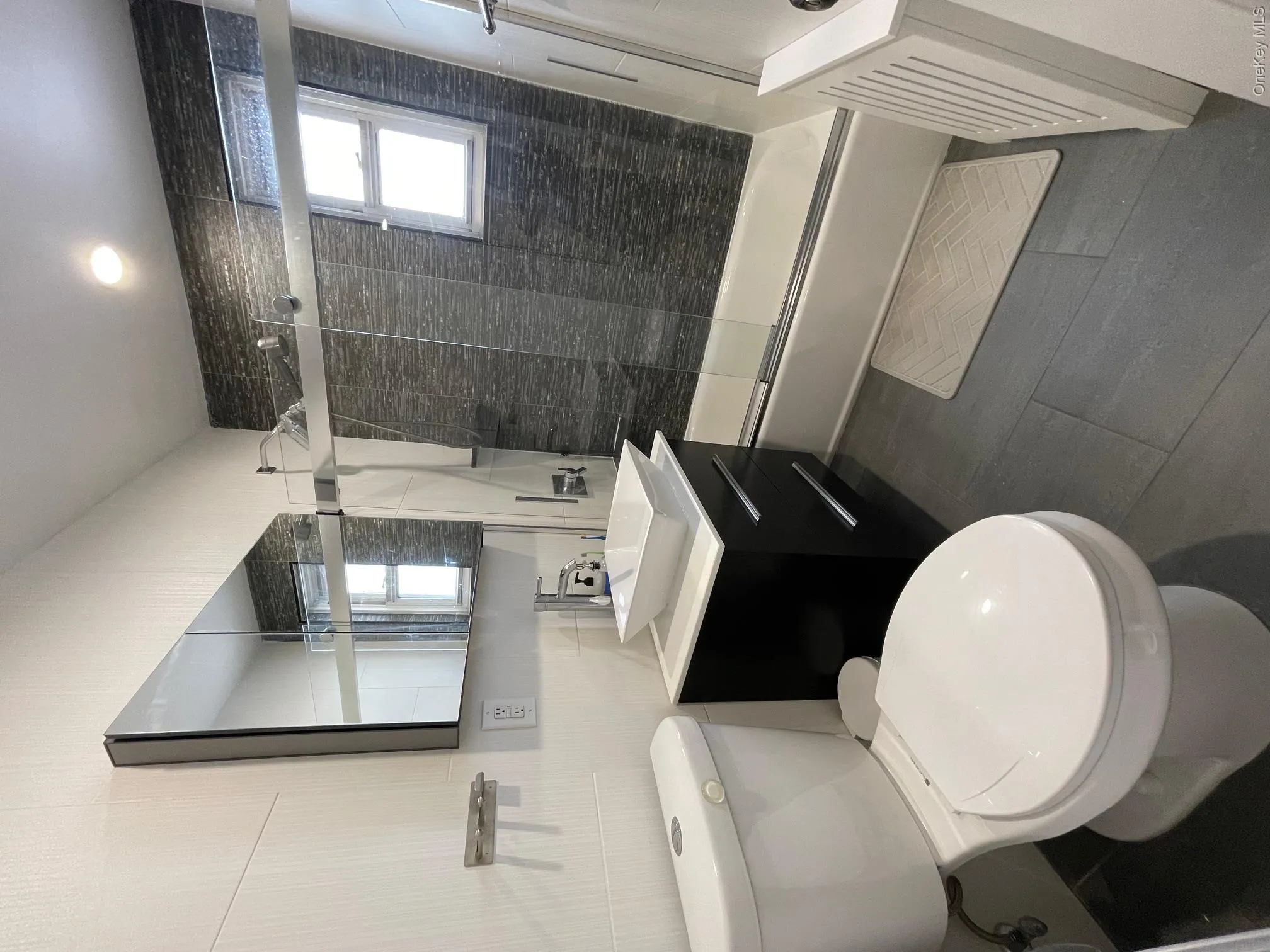 24920 57th Avenue, New York, NY, 2 Bedrooms Bedrooms, 5 Rooms Rooms,1 BathroomBathrooms,Residential,For Rent,57th,0,965447 24920 57th Avenue, New York, NY, 2 Bedrooms Bedrooms, 5 Rooms Rooms,1 BathroomBathrooms,Residential,For Rent,57th,0,965447