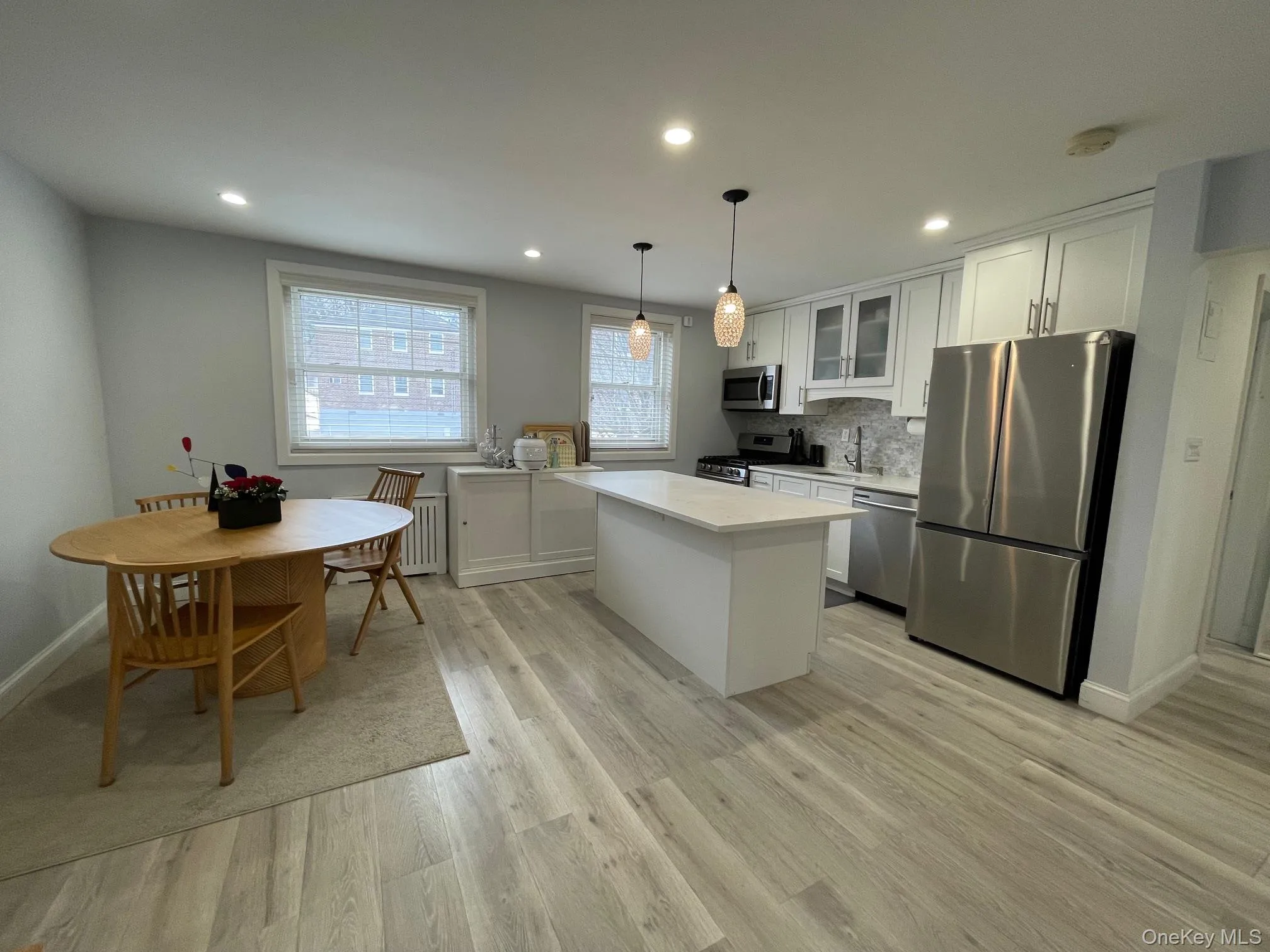 24920 57th Avenue, New York, NY, 2 Bedrooms Bedrooms, 5 Rooms Rooms,1 BathroomBathrooms,Residential,For Rent,57th,0,965447 24920 57th Avenue, New York, NY, 2 Bedrooms Bedrooms, 5 Rooms Rooms,1 BathroomBathrooms,Residential,For Rent,57th,0,965447