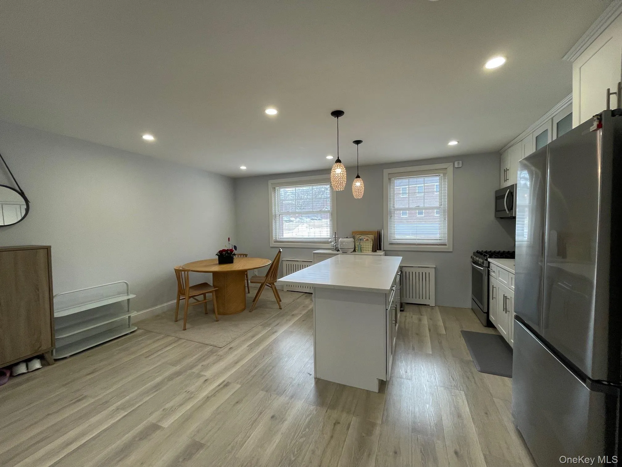 24920 57th Avenue, New York, NY, 2 Bedrooms Bedrooms, 5 Rooms Rooms,1 BathroomBathrooms,Residential,For Rent,57th,0,965447 24920 57th Avenue, New York, NY, 2 Bedrooms Bedrooms, 5 Rooms Rooms,1 BathroomBathrooms,Residential,For Rent,57th,0,965447