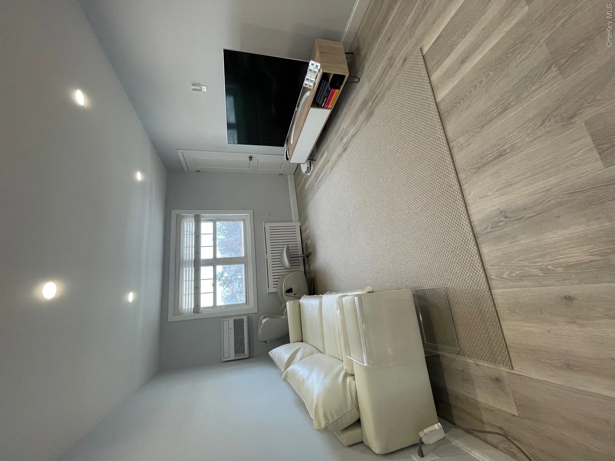 24920 57th Avenue, New York, NY, 2 Bedrooms Bedrooms, 5 Rooms Rooms,1 BathroomBathrooms,Residential,For Rent,57th,0,965447 24920 57th Avenue, New York, NY, 2 Bedrooms Bedrooms, 5 Rooms Rooms,1 BathroomBathrooms,Residential,For Rent,57th,0,965447