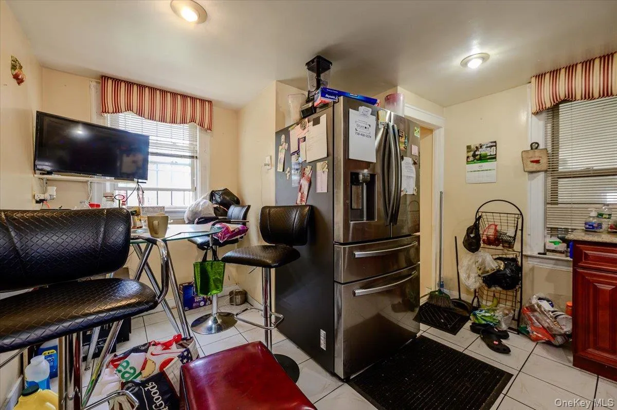 14019 Foch Boulevard, New York, NY, 3 Bedrooms Bedrooms, 9 Rooms Rooms,2 BathroomsBathrooms,Residential,For Rent,Foch,0,965449 14019 Foch Boulevard, New York, NY, 3 Bedrooms Bedrooms, 9 Rooms Rooms,2 BathroomsBathrooms,Residential,For Rent,Foch,0,965449