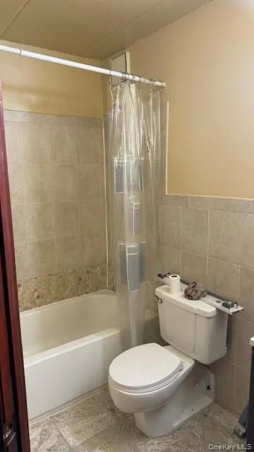 759 Thieriot Avenue, New York, NY, 2 Bedrooms Bedrooms, 5 Rooms Rooms,1 BathroomBathrooms,Residential Lease,For Rent,Thieriot,0,965457 759 Thieriot Avenue, New York, NY, 2 Bedrooms Bedrooms, 5 Rooms Rooms,1 BathroomBathrooms,Residential Lease,For Rent,Thieriot,0,965457