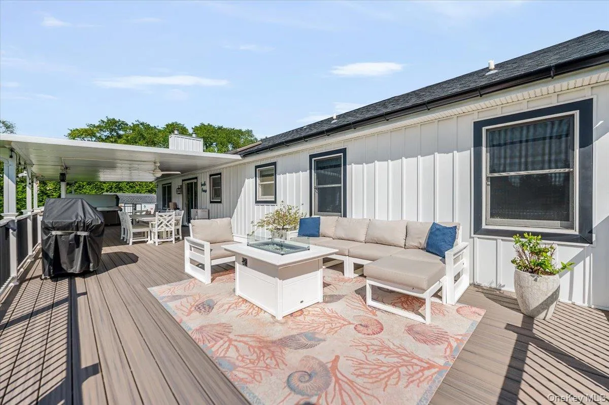 525 Rocky Point Road, Southold, NY, 3 Bedrooms Bedrooms, 9 Rooms Rooms,3 BathroomsBathrooms,Residential Lease,For Rent,Rocky Point,0,965461 525 Rocky Point Road, Southold, NY, 3 Bedrooms Bedrooms, 9 Rooms Rooms,3 BathroomsBathrooms,Residential Lease,For Rent,Rocky Point,0,965461