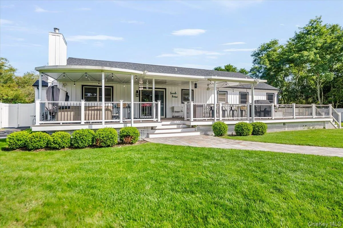525 Rocky Point Road, Southold, NY, 3 Bedrooms Bedrooms, 9 Rooms Rooms,3 BathroomsBathrooms,Residential Lease,For Rent,Rocky Point,0,965461 525 Rocky Point Road, Southold, NY, 3 Bedrooms Bedrooms, 9 Rooms Rooms,3 BathroomsBathrooms,Residential Lease,For Rent,Rocky Point,0,965461