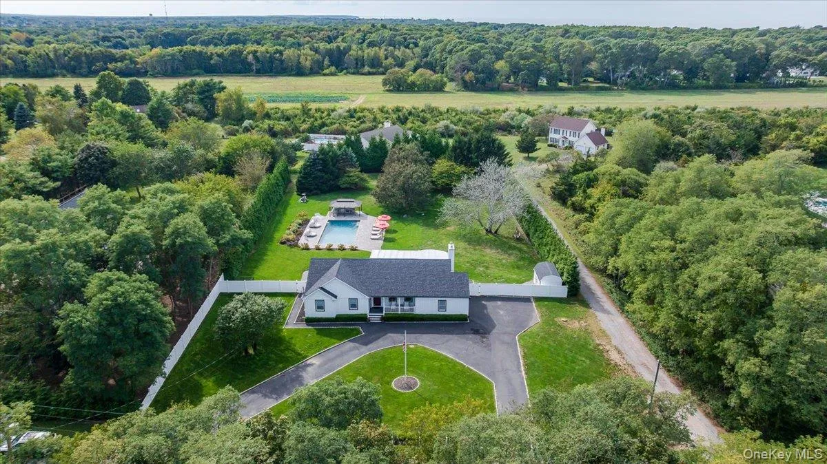 525 Rocky Point Road, Southold, NY, 3 Bedrooms Bedrooms, 9 Rooms Rooms,3 BathroomsBathrooms,Residential Lease,For Rent,Rocky Point,0,965461 525 Rocky Point Road, Southold, NY, 3 Bedrooms Bedrooms, 9 Rooms Rooms,3 BathroomsBathrooms,Residential Lease,For Rent,Rocky Point,0,965461