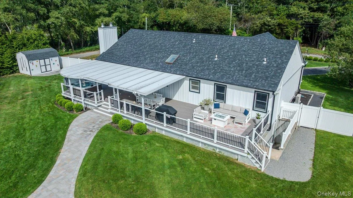 525 Rocky Point Road, Southold, NY, 3 Bedrooms Bedrooms, 9 Rooms Rooms,3 BathroomsBathrooms,Residential Lease,For Rent,Rocky Point,0,965461 525 Rocky Point Road, Southold, NY, 3 Bedrooms Bedrooms, 9 Rooms Rooms,3 BathroomsBathrooms,Residential Lease,For Rent,Rocky Point,0,965461