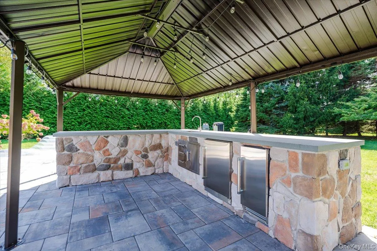 525 Rocky Point Road, Southold, NY, 3 Bedrooms Bedrooms, 9 Rooms Rooms,3 BathroomsBathrooms,Residential Lease,For Rent,Rocky Point,0,965461 525 Rocky Point Road, Southold, NY, 3 Bedrooms Bedrooms, 9 Rooms Rooms,3 BathroomsBathrooms,Residential Lease,For Rent,Rocky Point,0,965461