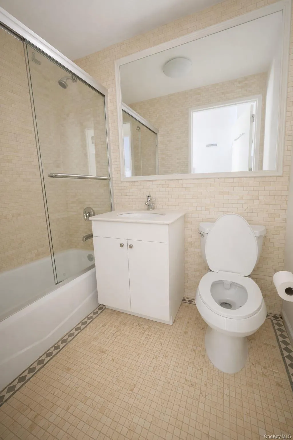 1635 lextington Avenue, New York, NY, 2 Bedrooms Bedrooms, 5 Rooms Rooms,2 BathroomsBathrooms,Residential Lease,For Rent,lextington,0,965481 1635 lextington Avenue, New York, NY, 2 Bedrooms Bedrooms, 5 Rooms Rooms,2 BathroomsBathrooms,Residential Lease,For Rent,lextington,0,965481