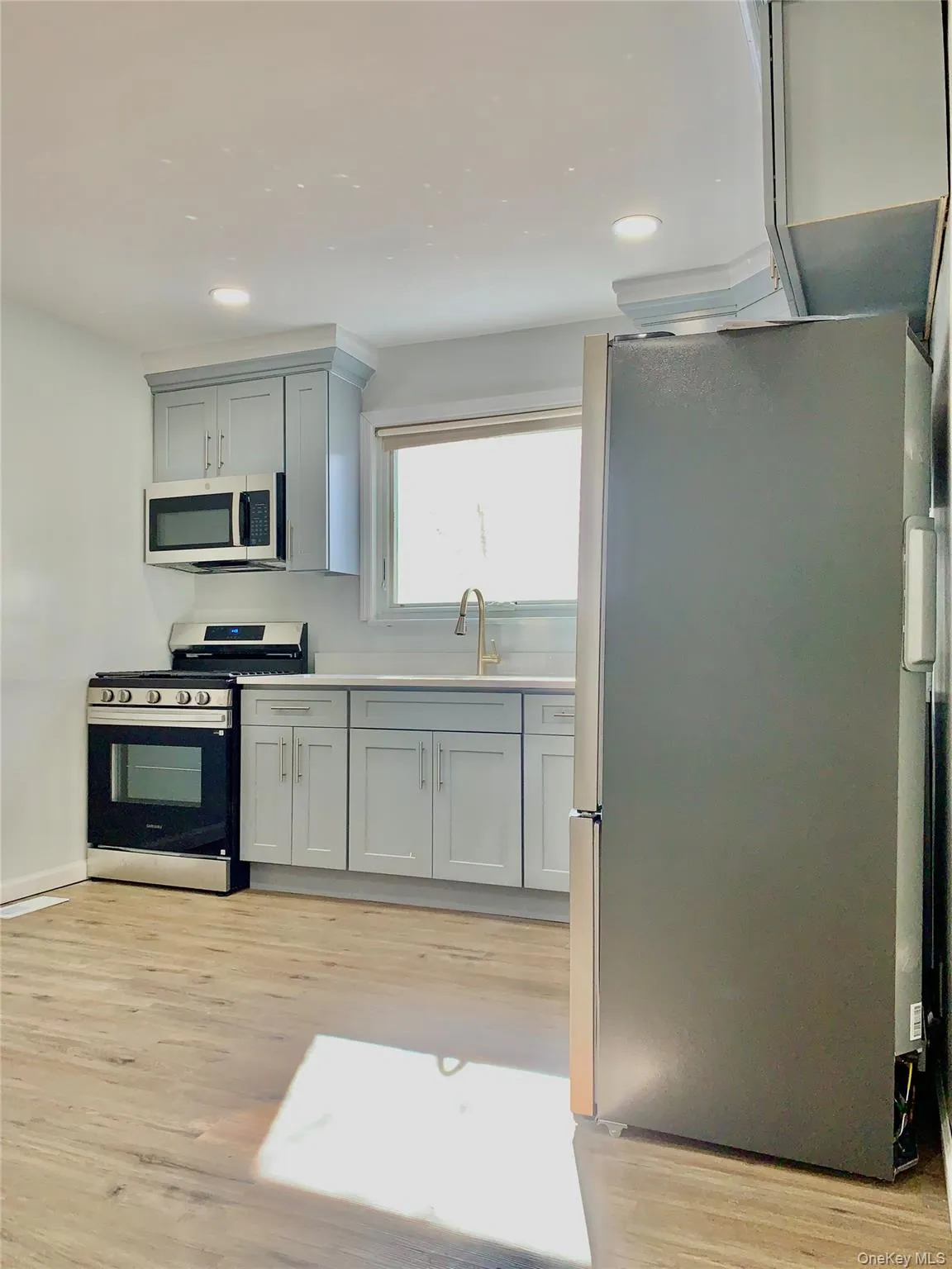 336 Scranton Avenue, Hempstead, NY, 5 Bedrooms Bedrooms, 12 Rooms Rooms,2 BathroomsBathrooms,Residential Lease,For Rent,Scranton,0,965490 336 Scranton Avenue, Hempstead, NY, 5 Bedrooms Bedrooms, 12 Rooms Rooms,2 BathroomsBathrooms,Residential Lease,For Rent,Scranton,0,965490