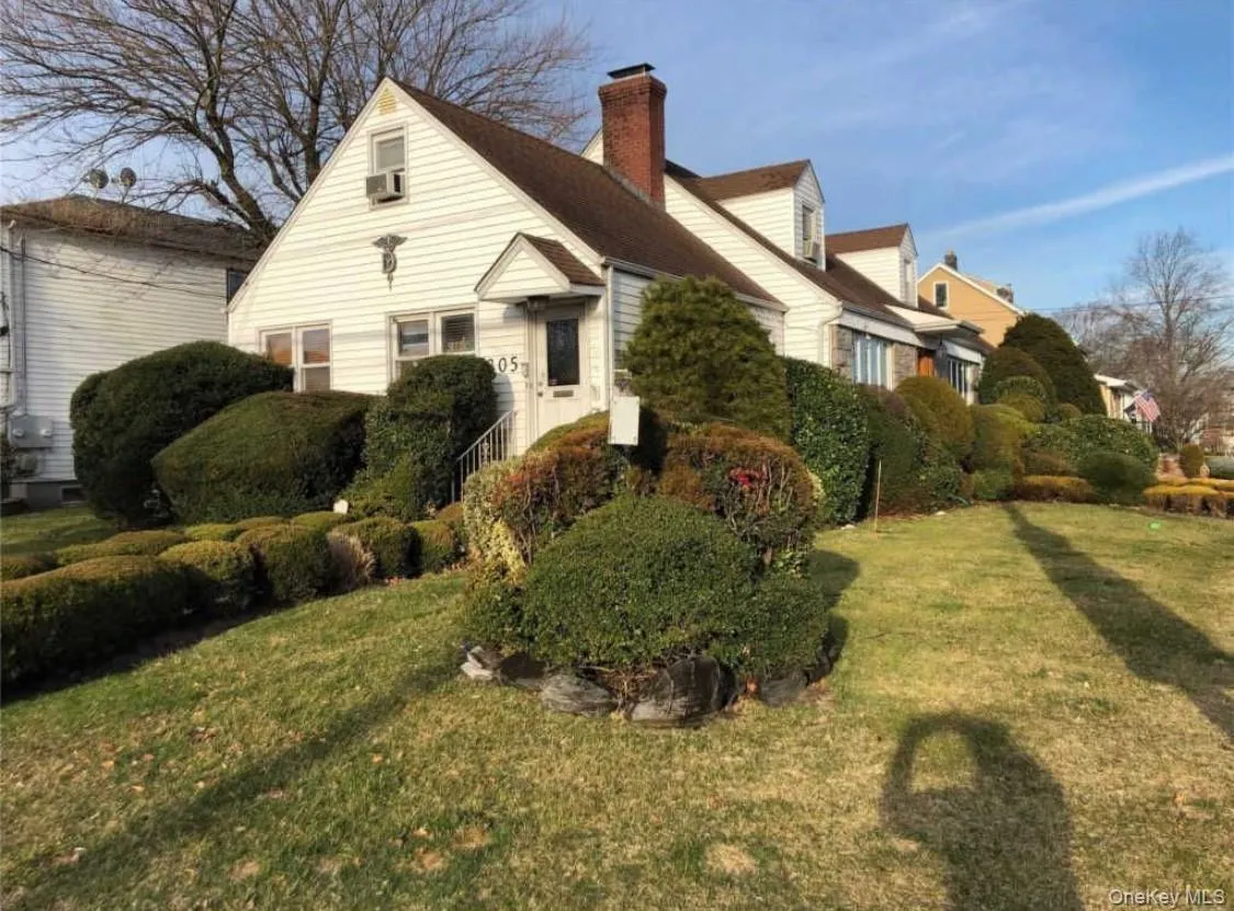 336 Scranton Avenue, Hempstead, NY, 5 Bedrooms Bedrooms, 12 Rooms Rooms,2 BathroomsBathrooms,Residential Lease,For Rent,Scranton,0,965490 336 Scranton Avenue, Hempstead, NY, 5 Bedrooms Bedrooms, 12 Rooms Rooms,2 BathroomsBathrooms,Residential Lease,For Rent,Scranton,0,965490