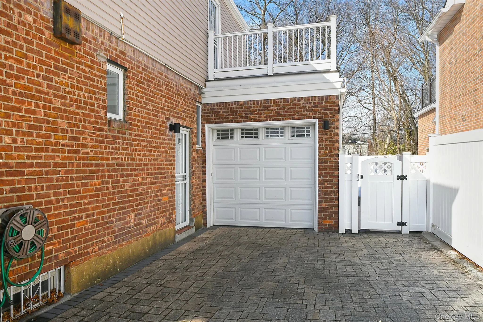 222-03 Kingsbury Avenue, New York, NY, 3 Bedrooms Bedrooms, 8 Rooms Rooms,2 BathroomsBathrooms,Residential Lease,For Rent,Kingsbury,0,965495 222-03 Kingsbury Avenue, New York, NY, 3 Bedrooms Bedrooms, 8 Rooms Rooms,2 BathroomsBathrooms,Residential Lease,For Rent,Kingsbury,0,965495