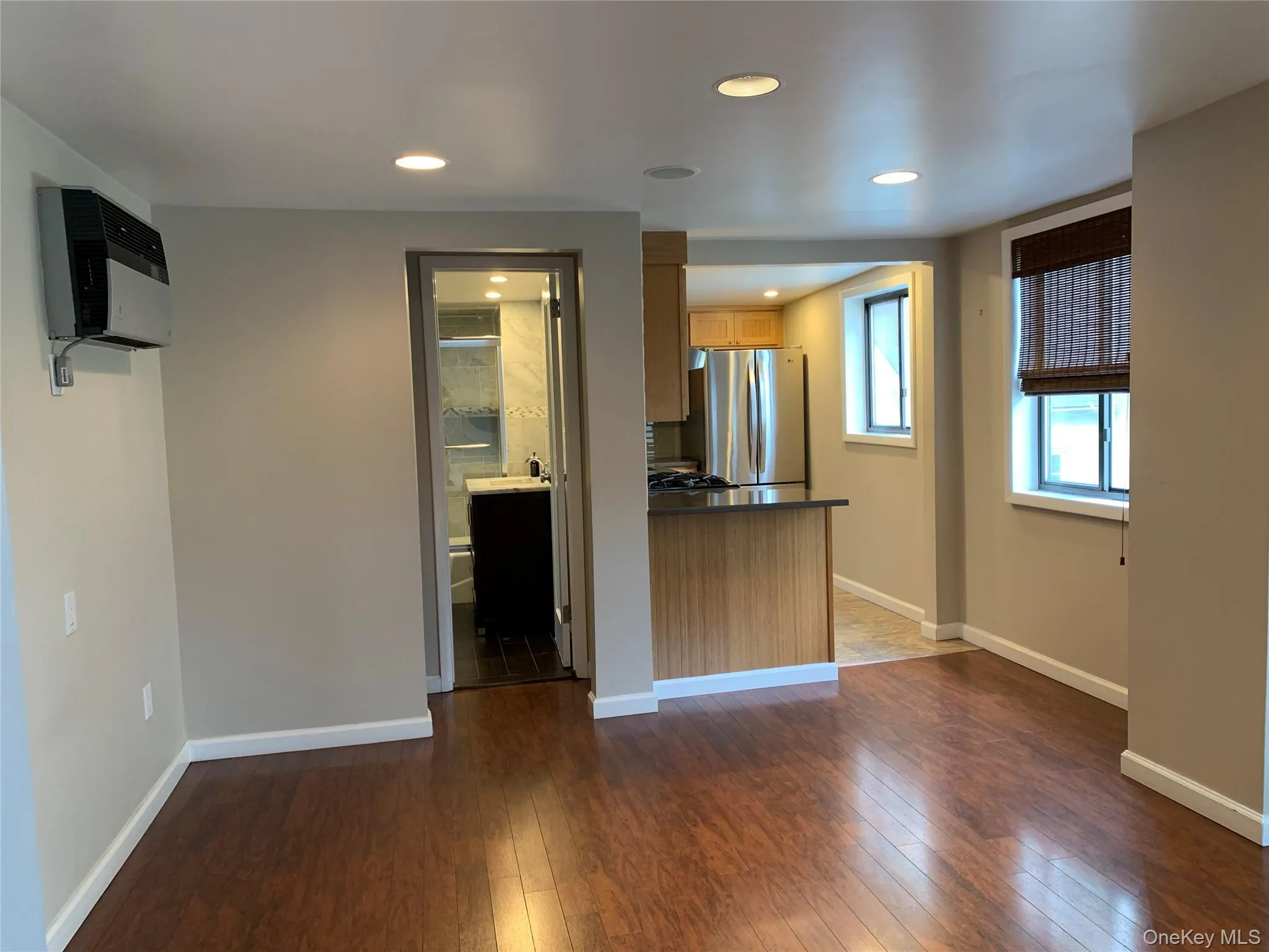 19 Franklin Avenue, New Rochelle, NY, 2 Bedrooms Bedrooms, 5 Rooms Rooms,1 BathroomBathrooms,Residential Lease,For Rent,Franklin,0,965503 19 Franklin Avenue, New Rochelle, NY, 2 Bedrooms Bedrooms, 5 Rooms Rooms,1 BathroomBathrooms,Residential Lease,For Rent,Franklin,0,965503