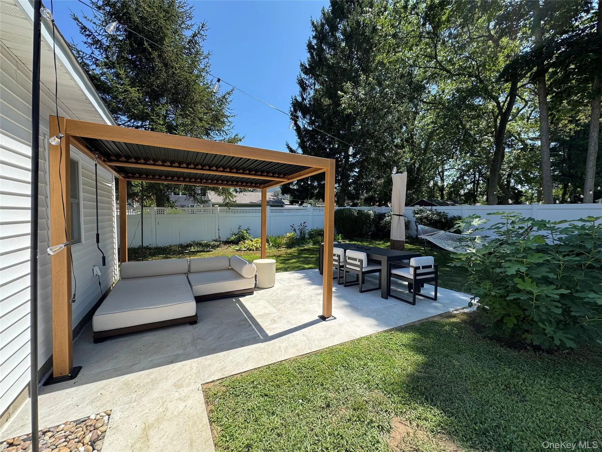 83 Vanderbilt Avenue, West Babylon, NY, 2 Bedrooms Bedrooms, 7 Rooms Rooms,1 BathroomBathrooms,Residential,For Rent,Vanderbilt,0,965532 83 Vanderbilt Avenue, West Babylon, NY, 2 Bedrooms Bedrooms, 7 Rooms Rooms,1 BathroomBathrooms,Residential,For Rent,Vanderbilt,0,965532
