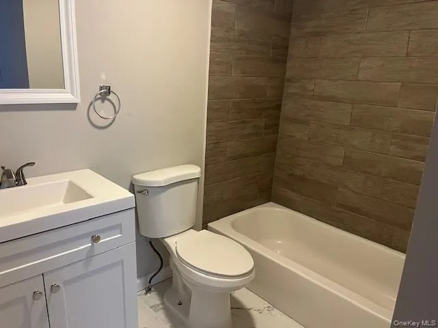 87 Ferndale Avenue, Brookhaven, NY, 3 Bedrooms Bedrooms, 5 Rooms Rooms,1 BathroomBathrooms,Residential Lease,For Rent,Ferndale,0,965555 87 Ferndale Avenue, Brookhaven, NY, 3 Bedrooms Bedrooms, 5 Rooms Rooms,1 BathroomBathrooms,Residential Lease,For Rent,Ferndale,0,965555