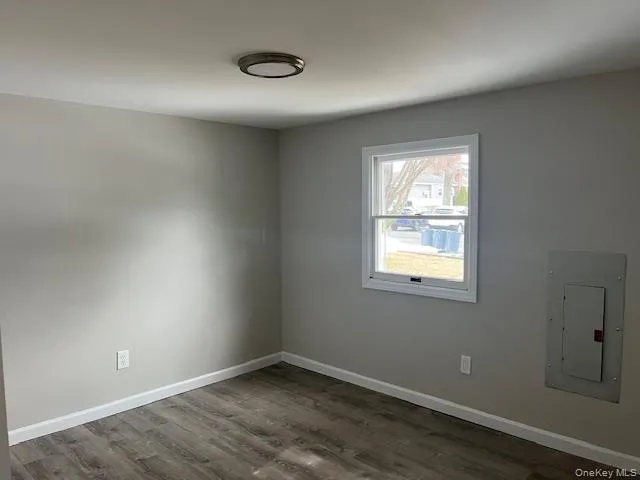 87 Ferndale Avenue, Brookhaven, NY, 3 Bedrooms Bedrooms, 5 Rooms Rooms,1 BathroomBathrooms,Residential Lease,For Rent,Ferndale,0,965555 87 Ferndale Avenue, Brookhaven, NY, 3 Bedrooms Bedrooms, 5 Rooms Rooms,1 BathroomBathrooms,Residential Lease,For Rent,Ferndale,0,965555