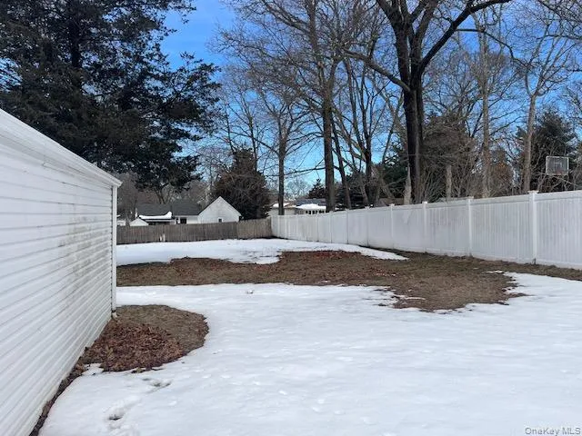 87 Ferndale Avenue, Brookhaven, NY, 3 Bedrooms Bedrooms, 5 Rooms Rooms,1 BathroomBathrooms,Residential Lease,For Rent,Ferndale,0,965555 87 Ferndale Avenue, Brookhaven, NY, 3 Bedrooms Bedrooms, 5 Rooms Rooms,1 BathroomBathrooms,Residential Lease,For Rent,Ferndale,0,965555