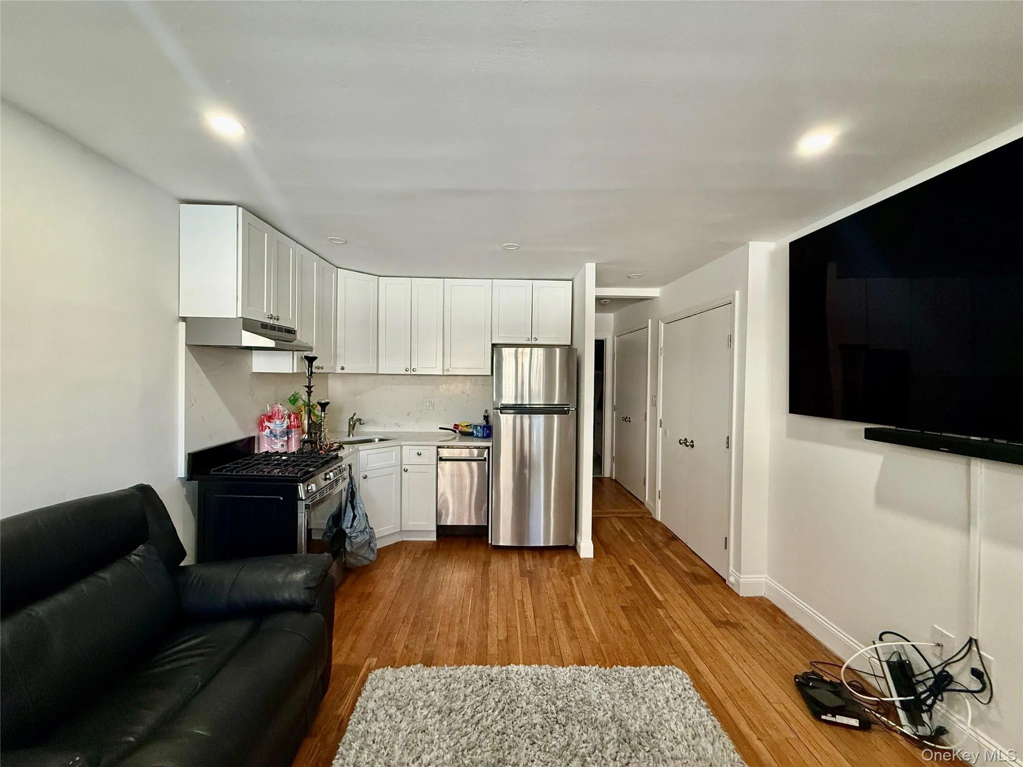 765 Shore Road, Long Beach, NY, 1 Bedroom Bedrooms, 4 Rooms Rooms,1 BathroomBathrooms,Residential Lease,For Rent,Shore,0,965588 765 Shore Road, Long Beach, NY, 1 Bedroom Bedrooms, 4 Rooms Rooms,1 BathroomBathrooms,Residential Lease,For Rent,Shore,0,965588