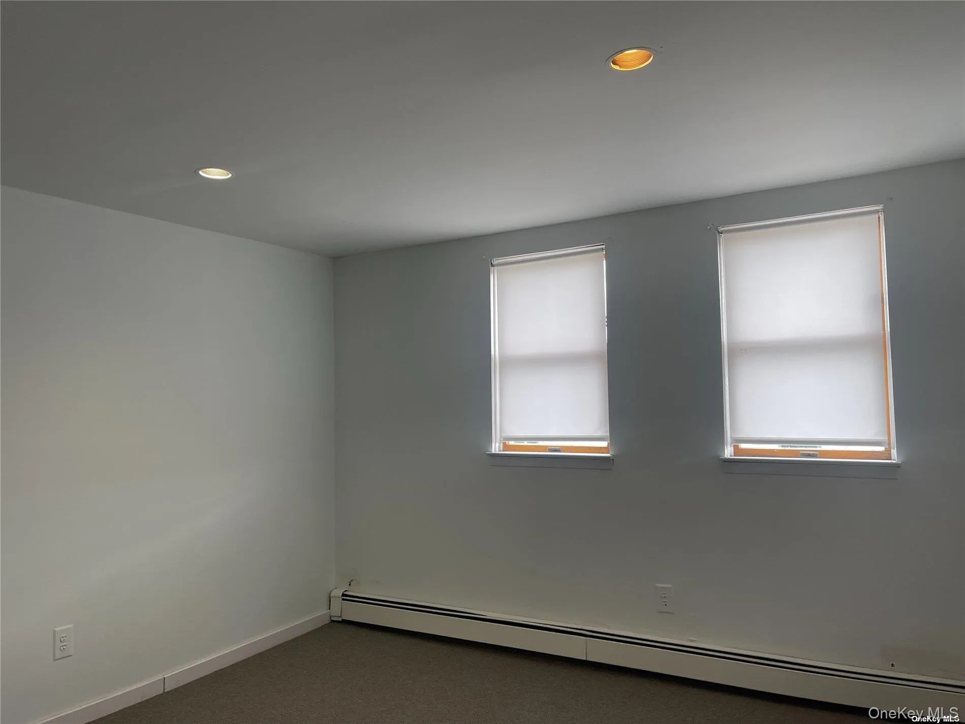 1909 Bellmore Avenue, Hempstead, NY, 2 Bedrooms Bedrooms, 4 Rooms Rooms,1 BathroomBathrooms,Residential Lease,For Rent,Bellmore,0,965591 1909 Bellmore Avenue, Hempstead, NY, 2 Bedrooms Bedrooms, 4 Rooms Rooms,1 BathroomBathrooms,Residential Lease,For Rent,Bellmore,0,965591