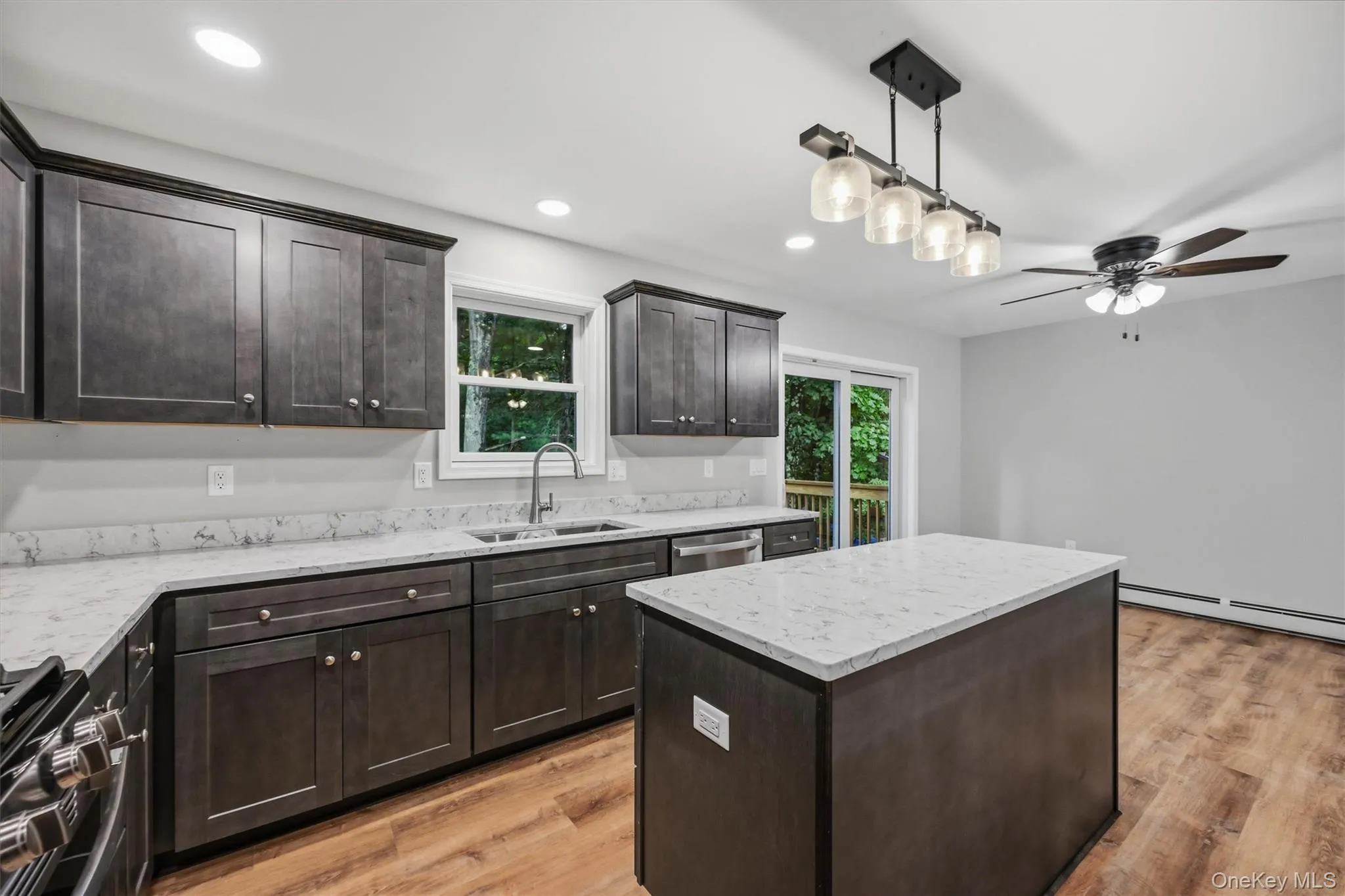 6 Mark Drive, Deerpark, NY, 3 Bedrooms Bedrooms, 7 Rooms Rooms,2 BathroomsBathrooms,Residential,For Rent,Mark,0,965601 6 Mark Drive, Deerpark, NY, 3 Bedrooms Bedrooms, 7 Rooms Rooms,2 BathroomsBathrooms,Residential,For Rent,Mark,0,965601