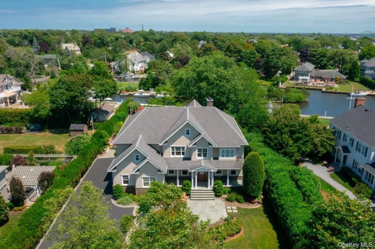 147 Eaton Lane, Islip, NY, 5 Bedrooms Bedrooms, 9 Rooms Rooms,4 BathroomsBathrooms,Residential Sale,For Rent,Eaton,0,965613 147 Eaton Lane, Islip, NY, 5 Bedrooms Bedrooms, 9 Rooms Rooms,4 BathroomsBathrooms,Residential Sale,For Rent,Eaton,0,965613