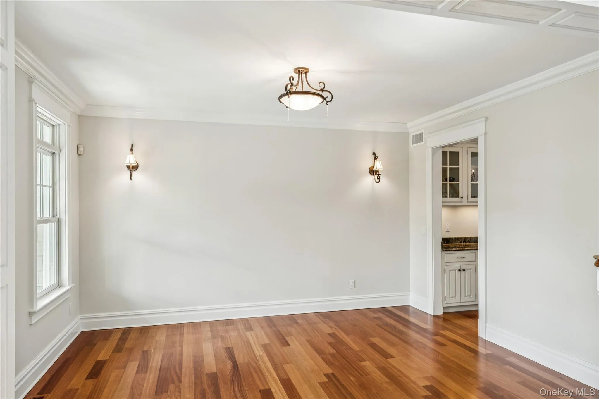 147 Eaton Lane, Islip, NY, 5 Bedrooms Bedrooms, 9 Rooms Rooms,4 BathroomsBathrooms,Residential Sale,For Rent,Eaton,0,965613 147 Eaton Lane, Islip, NY, 5 Bedrooms Bedrooms, 9 Rooms Rooms,4 BathroomsBathrooms,Residential Sale,For Rent,Eaton,0,965613