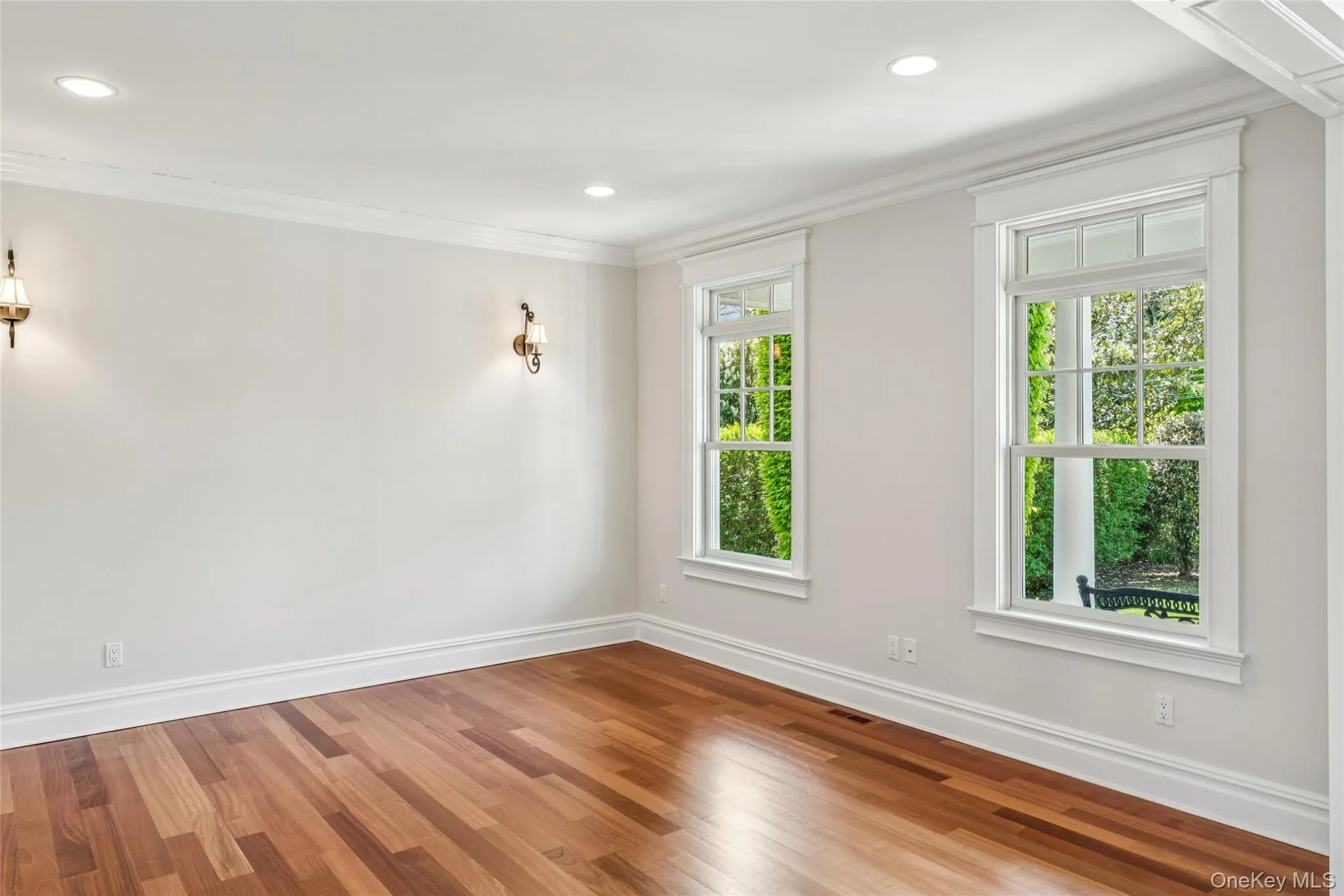 147 Eaton Lane, Islip, NY, 5 Bedrooms Bedrooms, 9 Rooms Rooms,4 BathroomsBathrooms,Residential Sale,For Rent,Eaton,0,965613 147 Eaton Lane, Islip, NY, 5 Bedrooms Bedrooms, 9 Rooms Rooms,4 BathroomsBathrooms,Residential Sale,For Rent,Eaton,0,965613