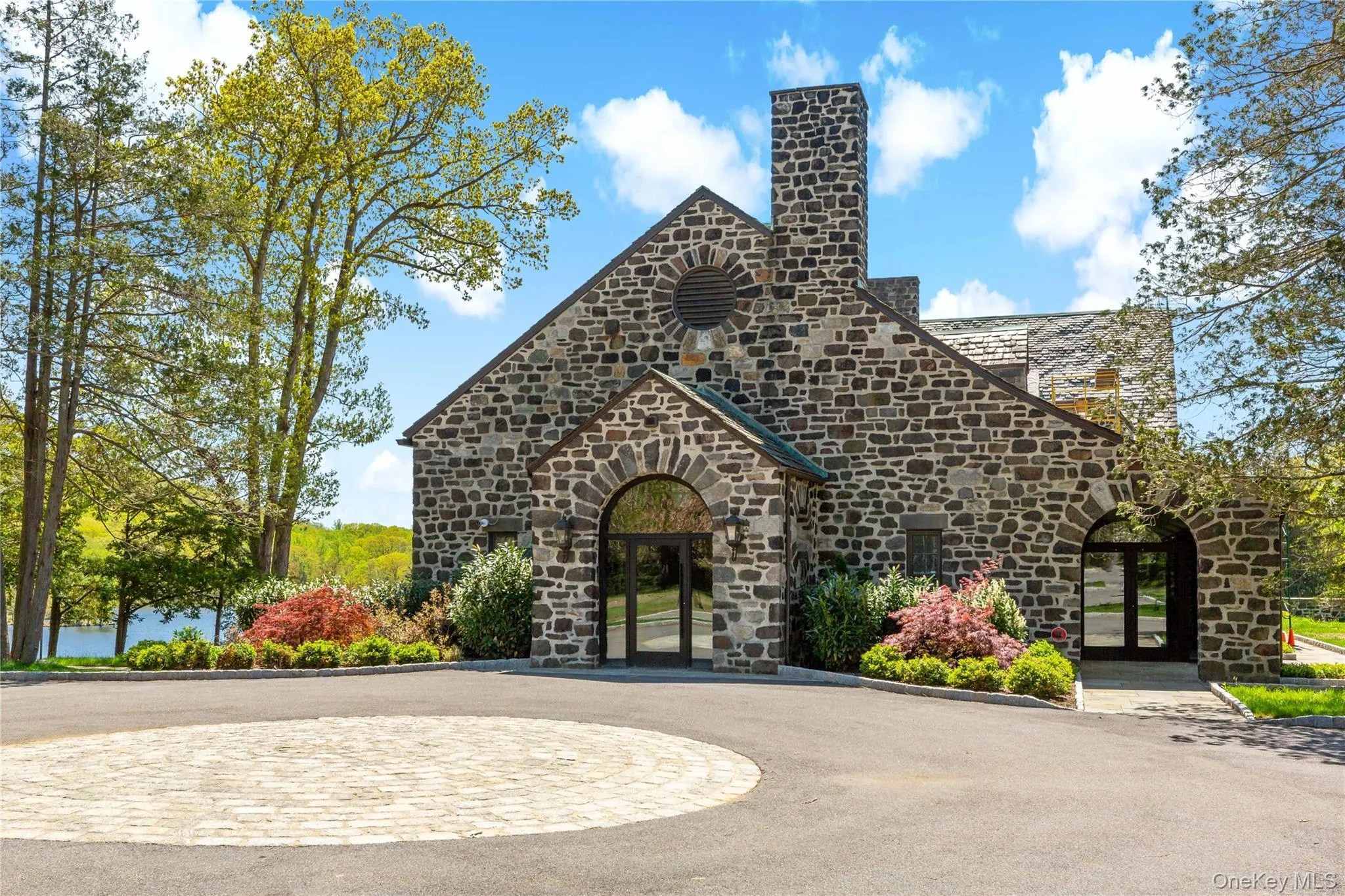 Clubhouse with newly renovated great room and ample space for celebrations Clubhouse with newly renovated great room and ample space for celebrations