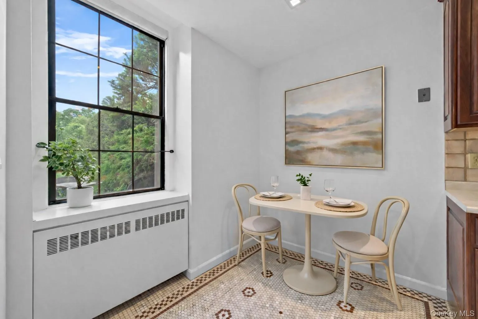 Breakfast nook in your eat-in-kitchen - virtually staged Breakfast nook in your eat-in-kitchen - virtually staged