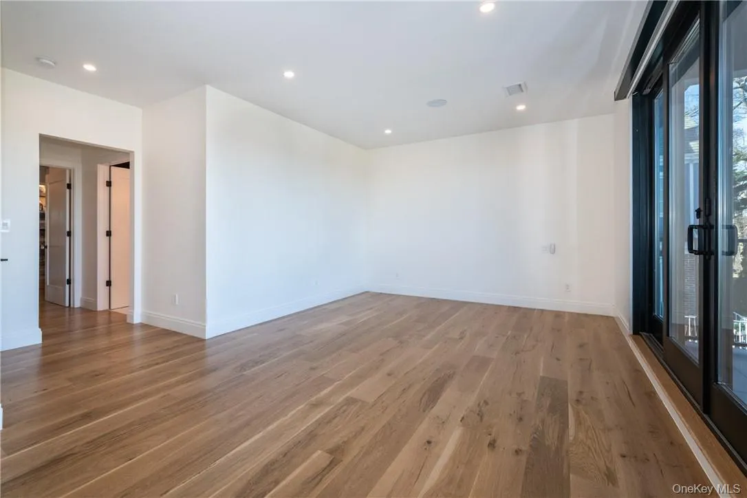23 Poplar Street, Greenburgh, NY, 4 Bedrooms Bedrooms, 8 Rooms Rooms,4 BathroomsBathrooms,Residential Lease,For Rent,Poplar,0,965661 23 Poplar Street, Greenburgh, NY, 4 Bedrooms Bedrooms, 8 Rooms Rooms,4 BathroomsBathrooms,Residential Lease,For Rent,Poplar,0,965661