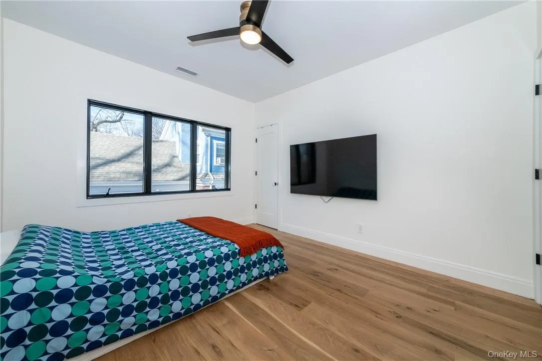 23 Poplar Street, Greenburgh, NY, 4 Bedrooms Bedrooms, 8 Rooms Rooms,4 BathroomsBathrooms,Residential Lease,For Rent,Poplar,0,965661 23 Poplar Street, Greenburgh, NY, 4 Bedrooms Bedrooms, 8 Rooms Rooms,4 BathroomsBathrooms,Residential Lease,For Rent,Poplar,0,965661