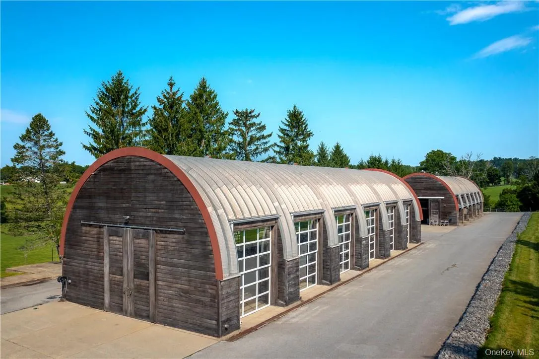 Event barn and polo barn. Event barn and polo barn.