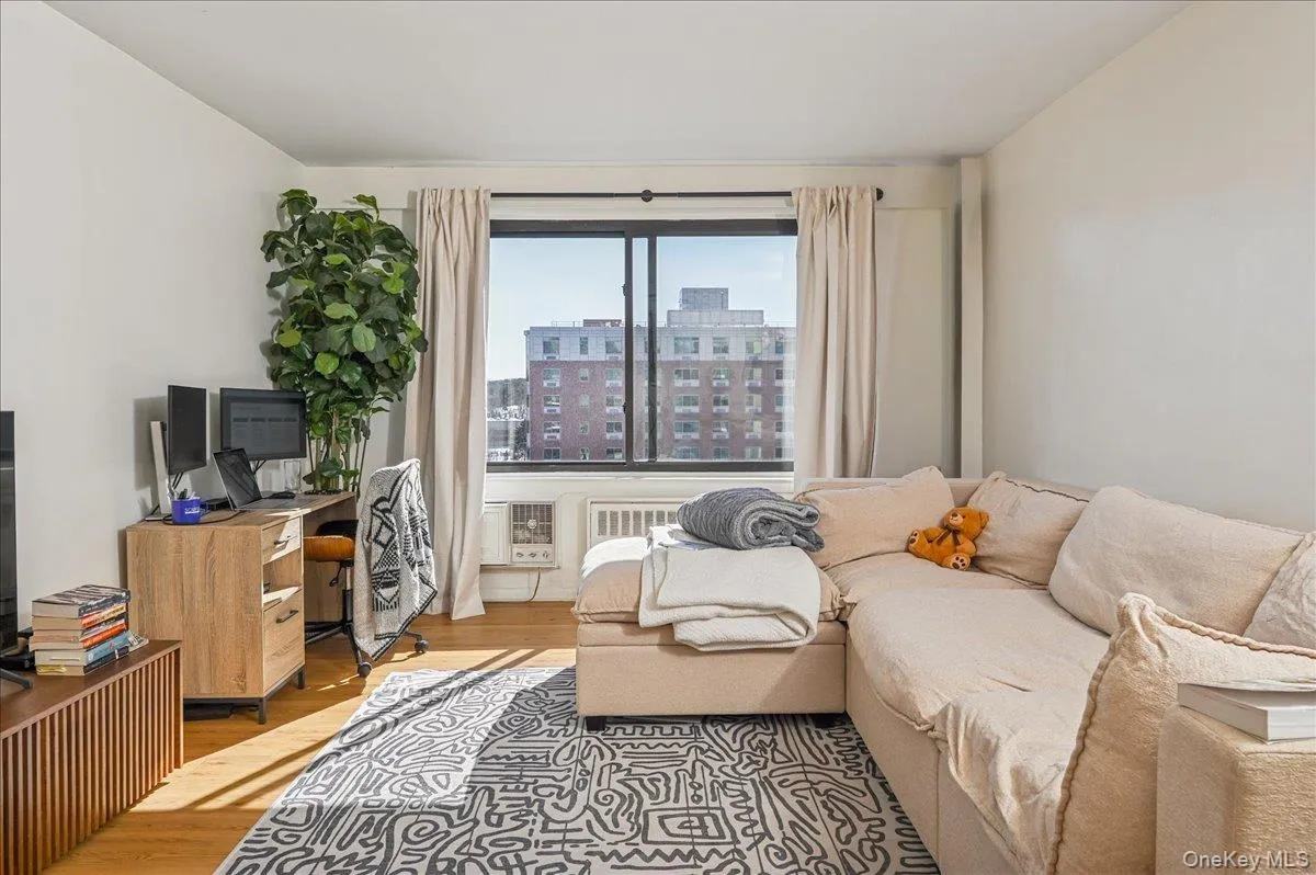 25 Lake Street, White Plains, NY, 1 Bedroom Bedrooms, 4 Rooms Rooms,1 BathroomBathrooms,Residential Lease,For Rent,Lake,0,965670 25 Lake Street, White Plains, NY, 1 Bedroom Bedrooms, 4 Rooms Rooms,1 BathroomBathrooms,Residential Lease,For Rent,Lake,0,965670