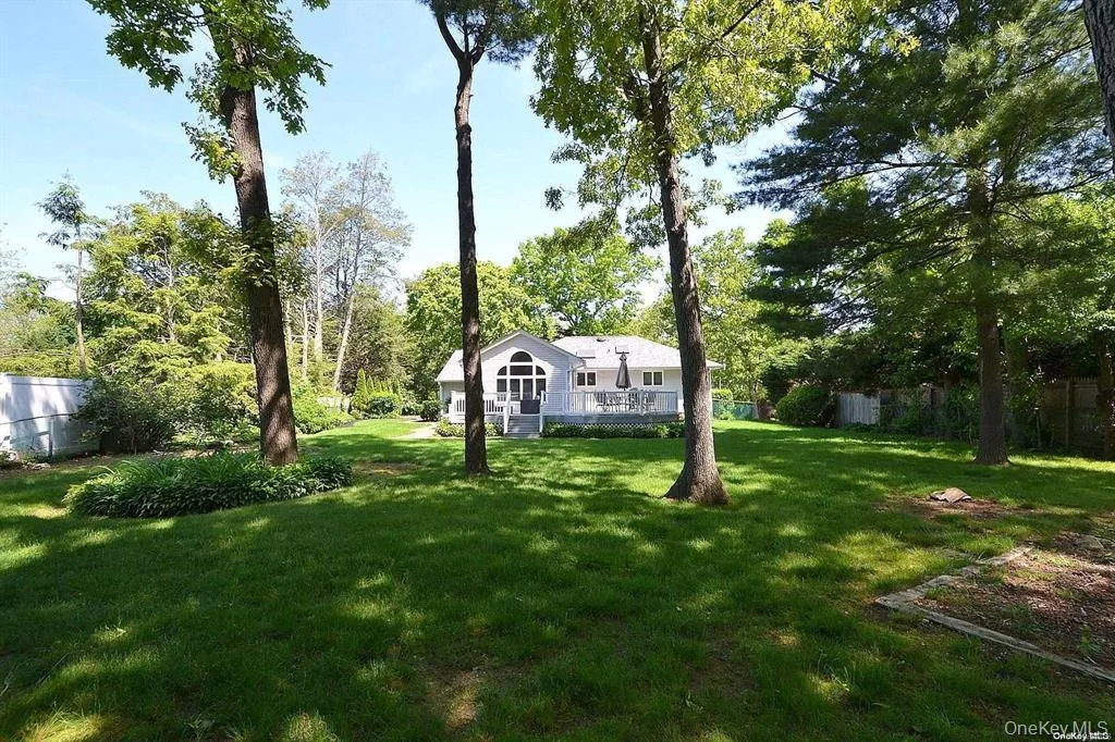 88 Burton Lane, Huntington, NY, 3 Bedrooms Bedrooms, 6 Rooms Rooms,1 BathroomBathrooms,Residential Lease,For Rent,Burton,0,965673 88 Burton Lane, Huntington, NY, 3 Bedrooms Bedrooms, 6 Rooms Rooms,1 BathroomBathrooms,Residential Lease,For Rent,Burton,0,965673