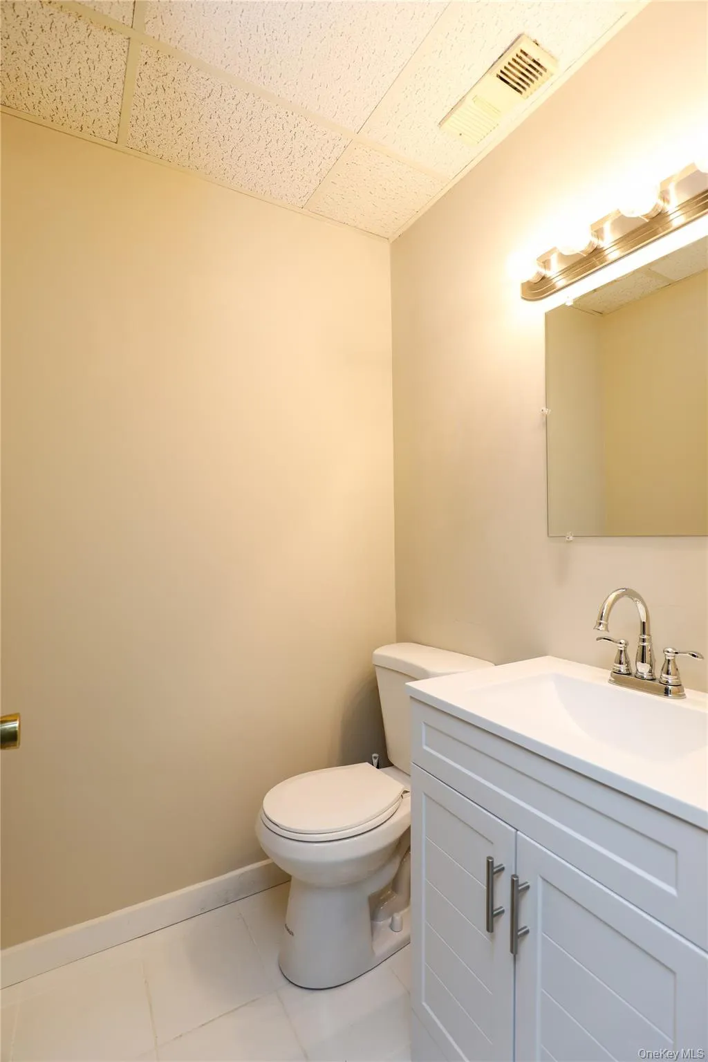 138 Pine Street, Kingston, NY, ,Commercial Lease,For Rent,Pine,0,965674 138 Pine Street, Kingston, NY, ,Commercial Lease,For Rent,Pine,0,965674