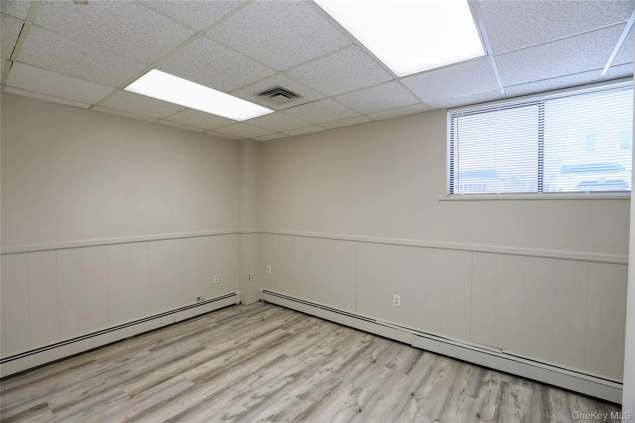 138 Pine Street, Kingston, NY, ,Commercial Lease,For Rent,Pine,0,965674 138 Pine Street, Kingston, NY, ,Commercial Lease,For Rent,Pine,0,965674