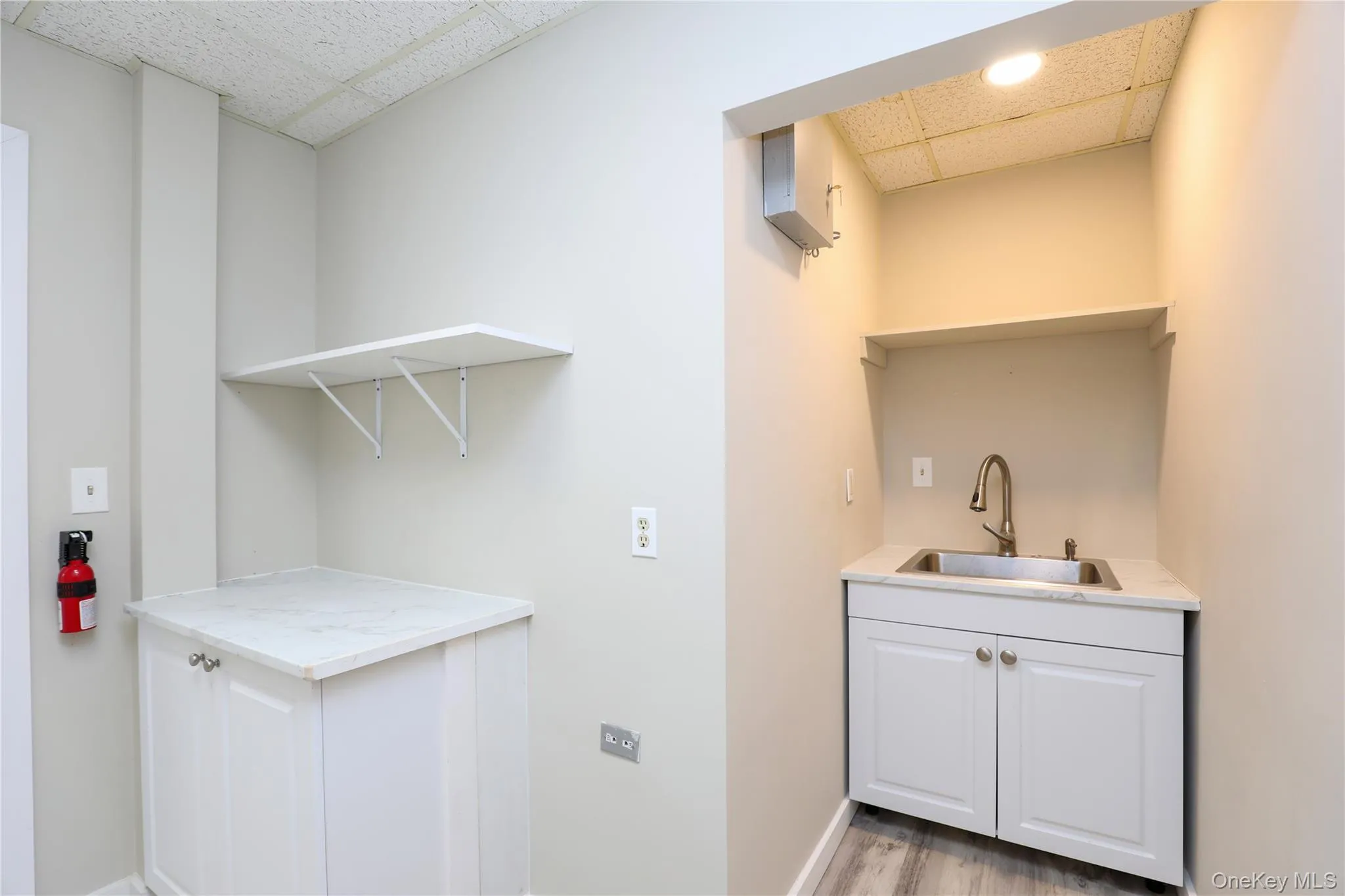 138 Pine Street, Kingston, NY, ,Commercial Lease,For Rent,Pine,0,965674 138 Pine Street, Kingston, NY, ,Commercial Lease,For Rent,Pine,0,965674