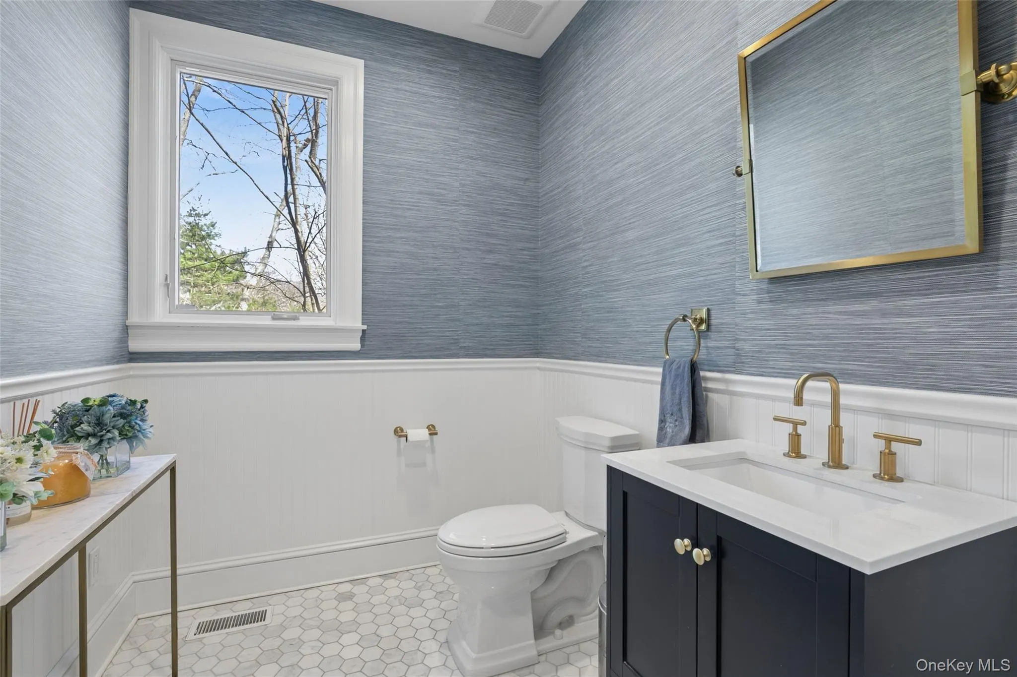1550 Laurel Hollow Road, Oyster Bay, NY, 6 Bedrooms Bedrooms, 13 Rooms Rooms,4 BathroomsBathrooms,Residential Sale,For Rent,Laurel Hollow,0,965680 1550 Laurel Hollow Road, Oyster Bay, NY, 6 Bedrooms Bedrooms, 13 Rooms Rooms,4 BathroomsBathrooms,Residential Sale,For Rent,Laurel Hollow,0,965680