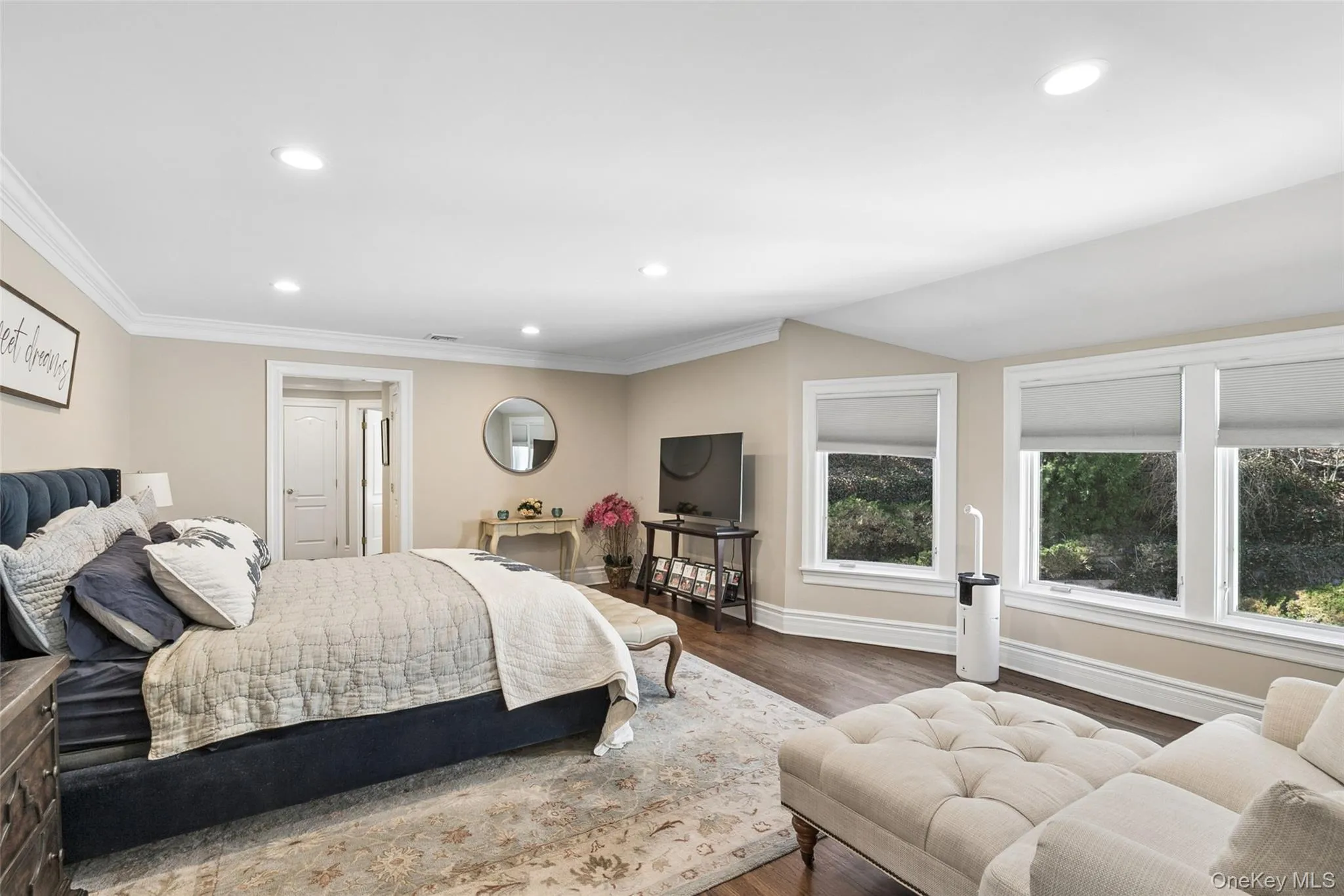 1550 Laurel Hollow Road, Oyster Bay, NY, 6 Bedrooms Bedrooms, 13 Rooms Rooms,4 BathroomsBathrooms,Residential Sale,For Rent,Laurel Hollow,0,965680 1550 Laurel Hollow Road, Oyster Bay, NY, 6 Bedrooms Bedrooms, 13 Rooms Rooms,4 BathroomsBathrooms,Residential Sale,For Rent,Laurel Hollow,0,965680