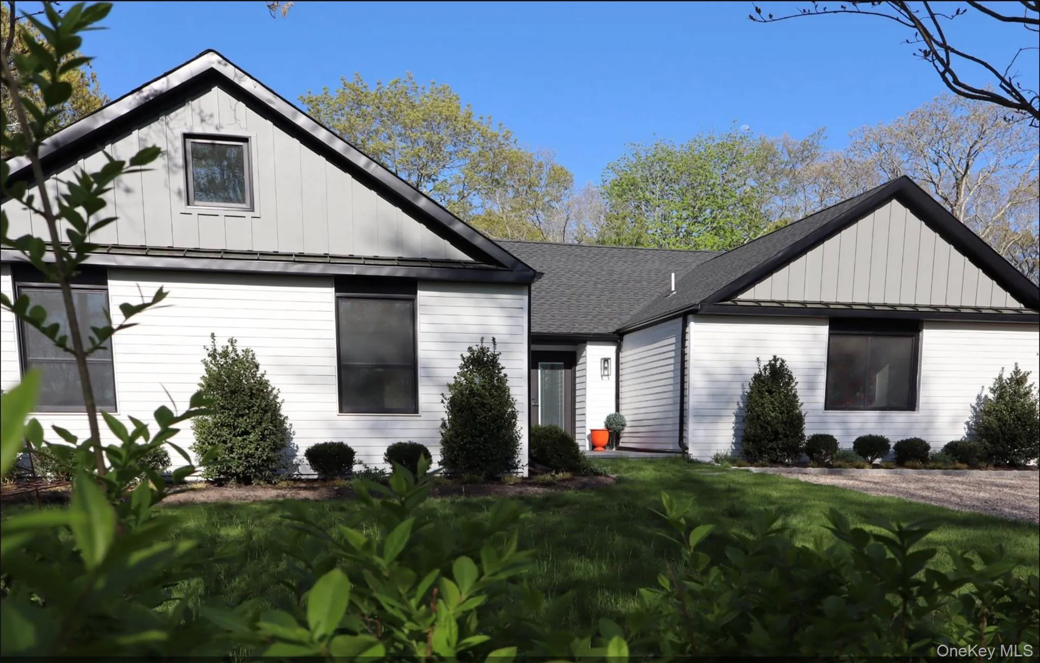 10 Hampton Street, Southampton, NY, 4 Bedrooms Bedrooms, 12 Rooms Rooms,4 BathroomsBathrooms,Residential Lease,For Rent,Hampton,0,965687 10 Hampton Street, Southampton, NY, 4 Bedrooms Bedrooms, 12 Rooms Rooms,4 BathroomsBathrooms,Residential Lease,For Rent,Hampton,0,965687