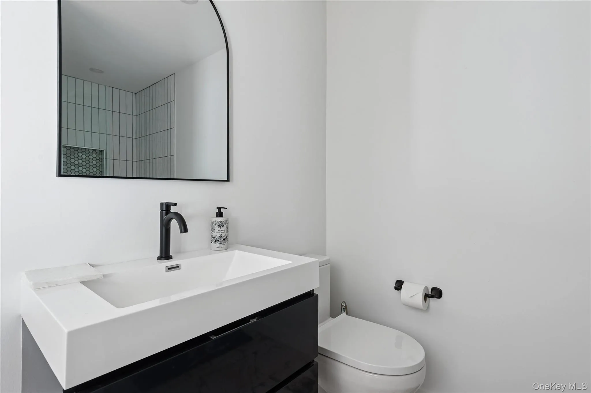 10 Hampton Street, Southampton, NY, 4 Bedroom Bedrooms, 12 Room Rooms,4 BathroomBathrooms,Residential Lease,For Rent,Hampton,0,965687 10 Hampton Street, Southampton, NY, 4 Bedroom Bedrooms, 12 Room Rooms,4 BathroomBathrooms,Residential Lease,For Rent,Hampton,0,965687