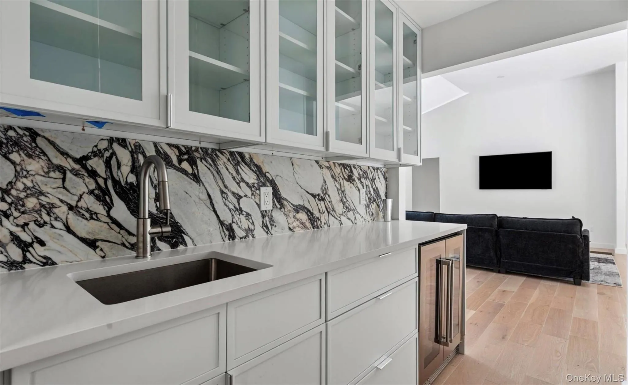 10 Hampton Street, Southampton, NY, 4 Bedrooms Bedrooms, 12 Rooms Rooms,4 BathroomsBathrooms,Residential Lease,For Rent,Hampton,0,965687 10 Hampton Street, Southampton, NY, 4 Bedrooms Bedrooms, 12 Rooms Rooms,4 BathroomsBathrooms,Residential Lease,For Rent,Hampton,0,965687