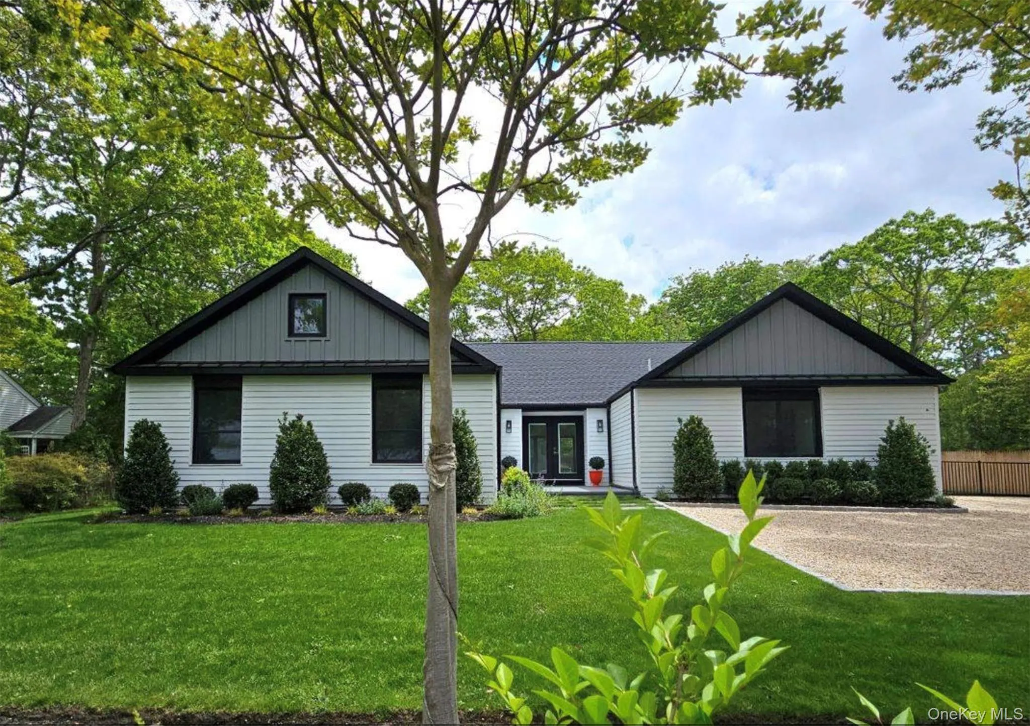 10 Hampton Street, Southampton, NY, 4 Bedroom Bedrooms, 12 Room Rooms,4 BathroomBathrooms,Residential Lease,For Rent,Hampton,0,965687 10 Hampton Street, Southampton, NY, 4 Bedroom Bedrooms, 12 Room Rooms,4 BathroomBathrooms,Residential Lease,For Rent,Hampton,0,965687