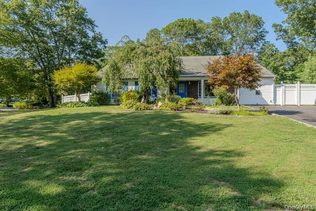 21 Mount Snow Lane, Brookhaven, NY, 1 Bedroom Bedrooms, 4 Rooms Rooms,1 BathroomBathrooms,Residential Lease,For Rent,Mount Snow,0,965692 21 Mount Snow Lane, Brookhaven, NY, 1 Bedroom Bedrooms, 4 Rooms Rooms,1 BathroomBathrooms,Residential Lease,For Rent,Mount Snow,0,965692