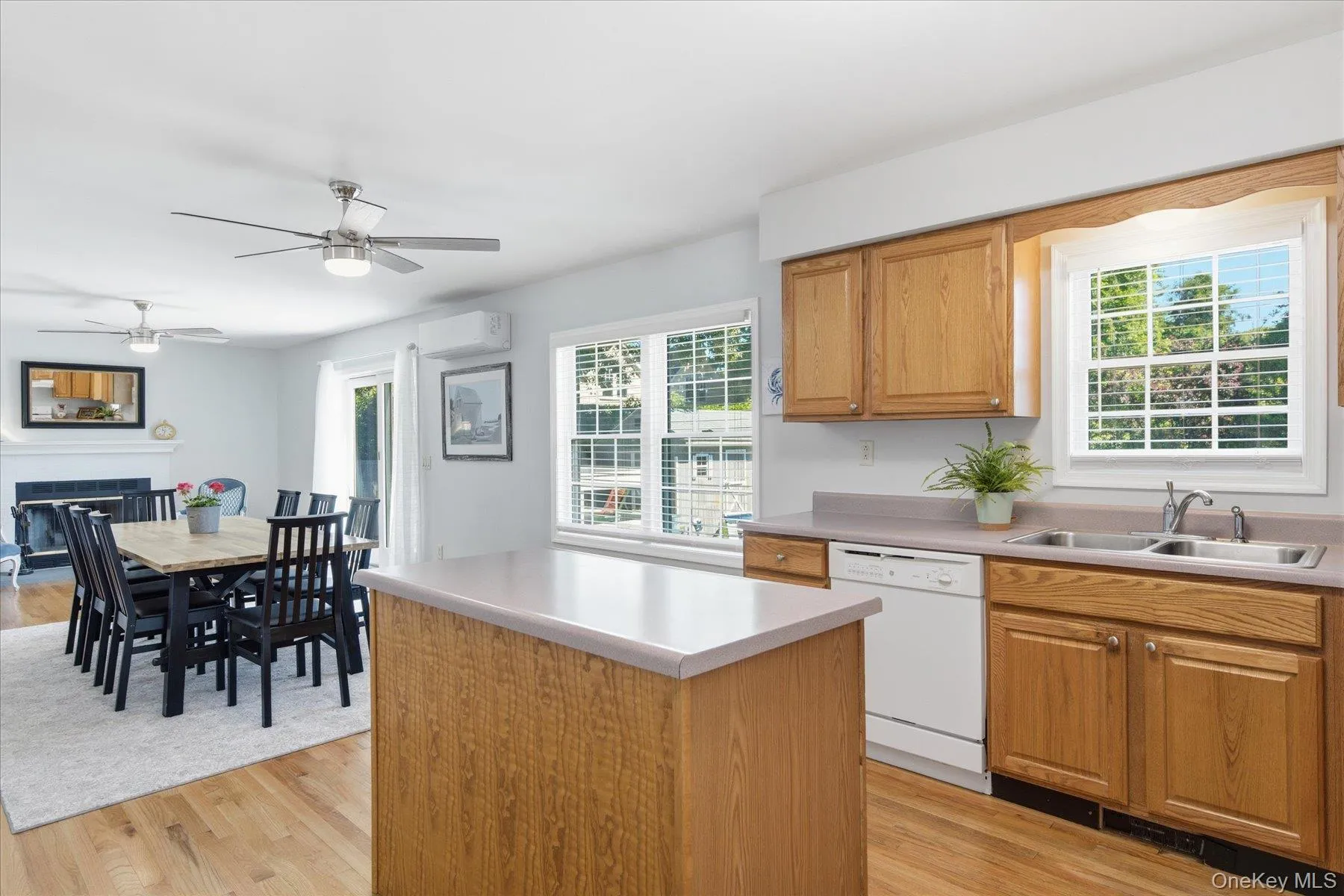 59 Peconic Avenue, Shelter Island, NY, 4 Bedrooms Bedrooms, 7 Rooms Rooms,3 BathroomsBathrooms,Residential Lease,For Rent,Peconic,0,965707 59 Peconic Avenue, Shelter Island, NY, 4 Bedrooms Bedrooms, 7 Rooms Rooms,3 BathroomsBathrooms,Residential Lease,For Rent,Peconic,0,965707