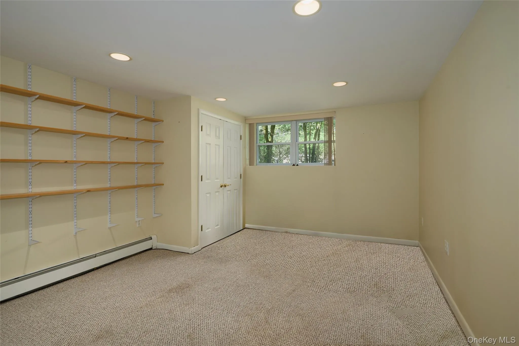 43 Sunset Terrace, Woodbury, NY, 3 Bedrooms Bedrooms, 9 Rooms Rooms,2 BathroomsBathrooms,Residential,For Rent,Sunset,0,965720 43 Sunset Terrace, Woodbury, NY, 3 Bedrooms Bedrooms, 9 Rooms Rooms,2 BathroomsBathrooms,Residential,For Rent,Sunset,0,965720