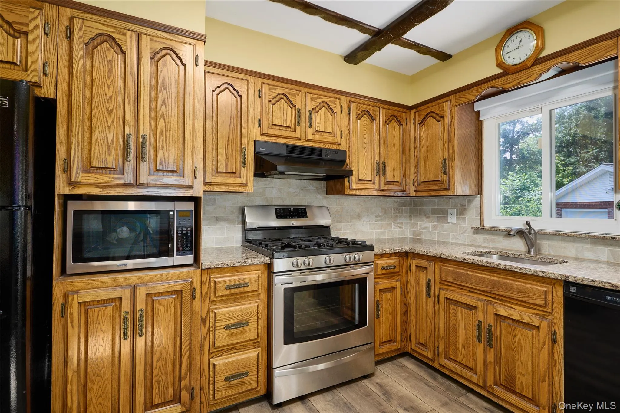 43 Sunset Terrace, Woodbury, NY, 3 Bedrooms Bedrooms, 9 Rooms Rooms,2 BathroomsBathrooms,Residential,For Rent,Sunset,0,965720 43 Sunset Terrace, Woodbury, NY, 3 Bedrooms Bedrooms, 9 Rooms Rooms,2 BathroomsBathrooms,Residential,For Rent,Sunset,0,965720