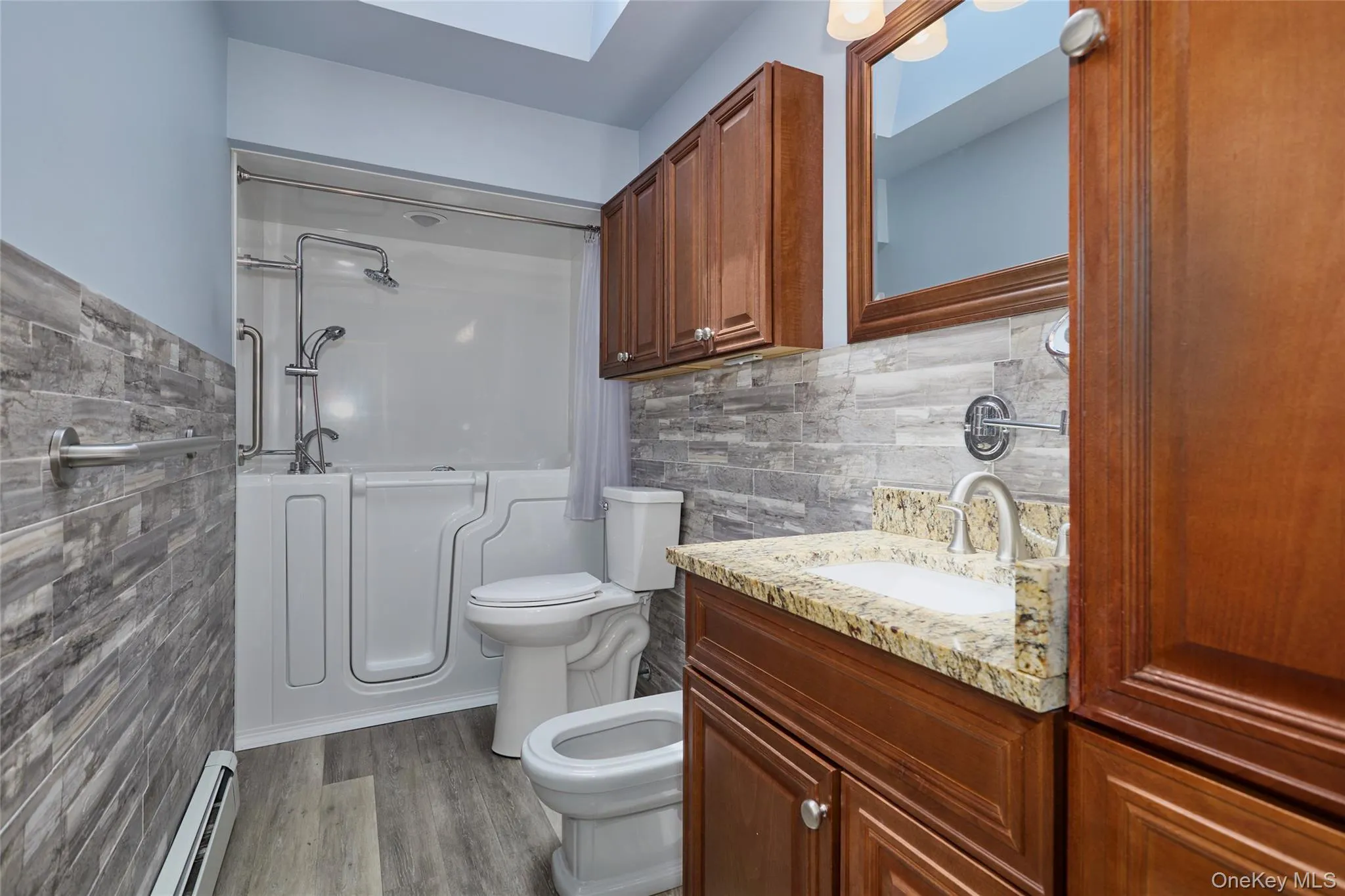 43 Sunset Terrace, Woodbury, NY, 3 Bedrooms Bedrooms, 9 Rooms Rooms,2 BathroomsBathrooms,Residential,For Rent,Sunset,0,965720 43 Sunset Terrace, Woodbury, NY, 3 Bedrooms Bedrooms, 9 Rooms Rooms,2 BathroomsBathrooms,Residential,For Rent,Sunset,0,965720