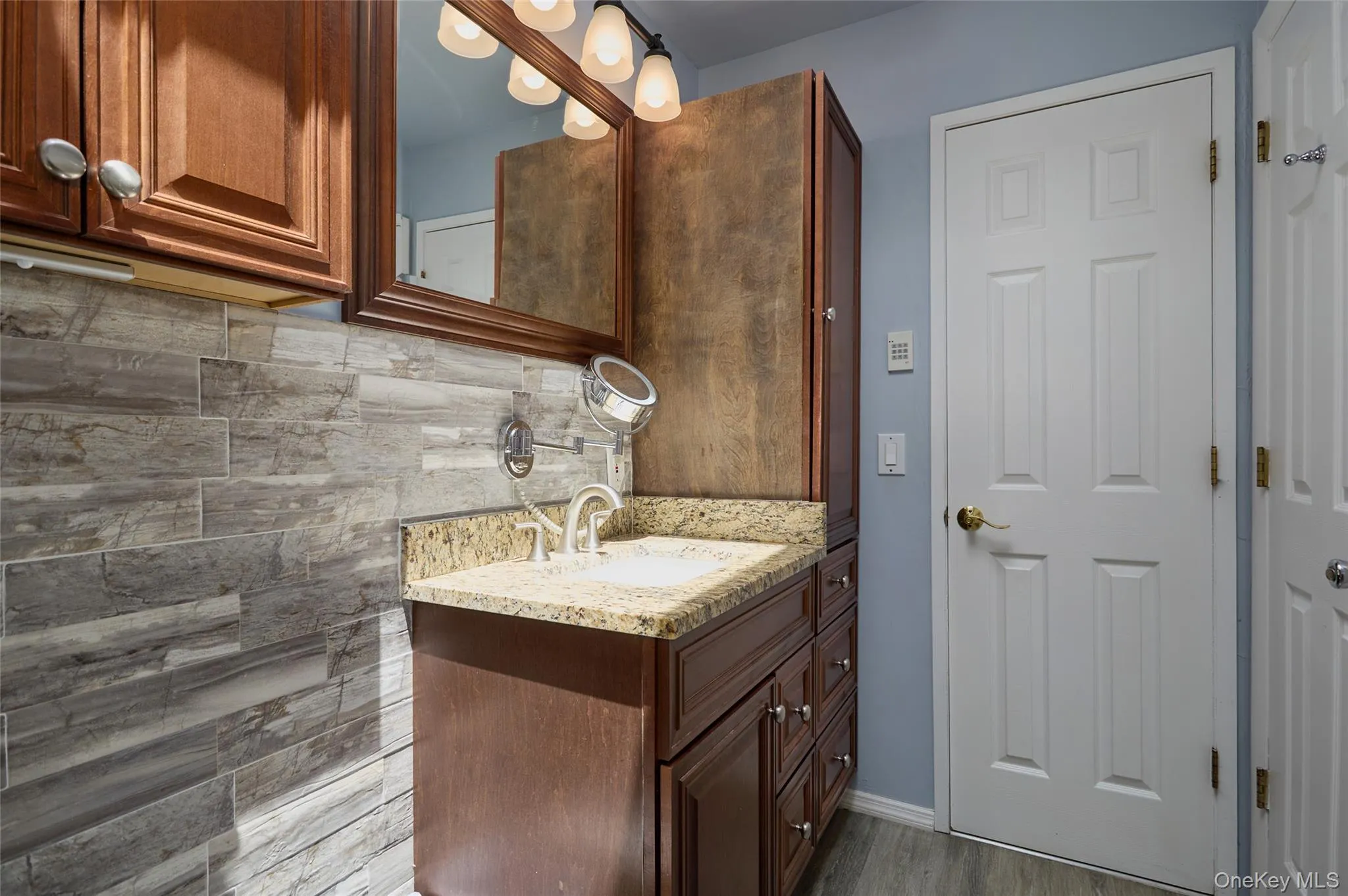 43 Sunset Terrace, Woodbury, NY, 3 Bedrooms Bedrooms, 9 Rooms Rooms,2 BathroomsBathrooms,Residential,For Rent,Sunset,0,965720 43 Sunset Terrace, Woodbury, NY, 3 Bedrooms Bedrooms, 9 Rooms Rooms,2 BathroomsBathrooms,Residential,For Rent,Sunset,0,965720